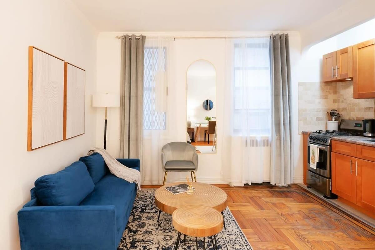 Apartment 105-1g Park Ave Location Value Sleeps3 New York