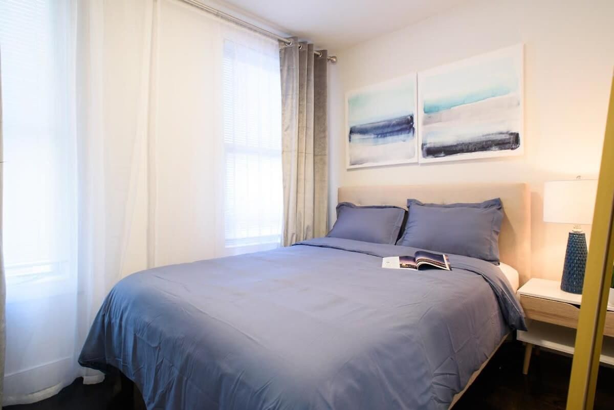 39-1 Renovated 3br Prime Midtown West *