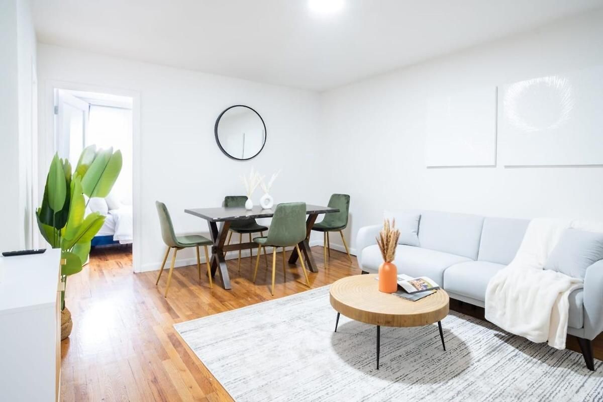 49-4a Prime Midtown Newly 2br Wd