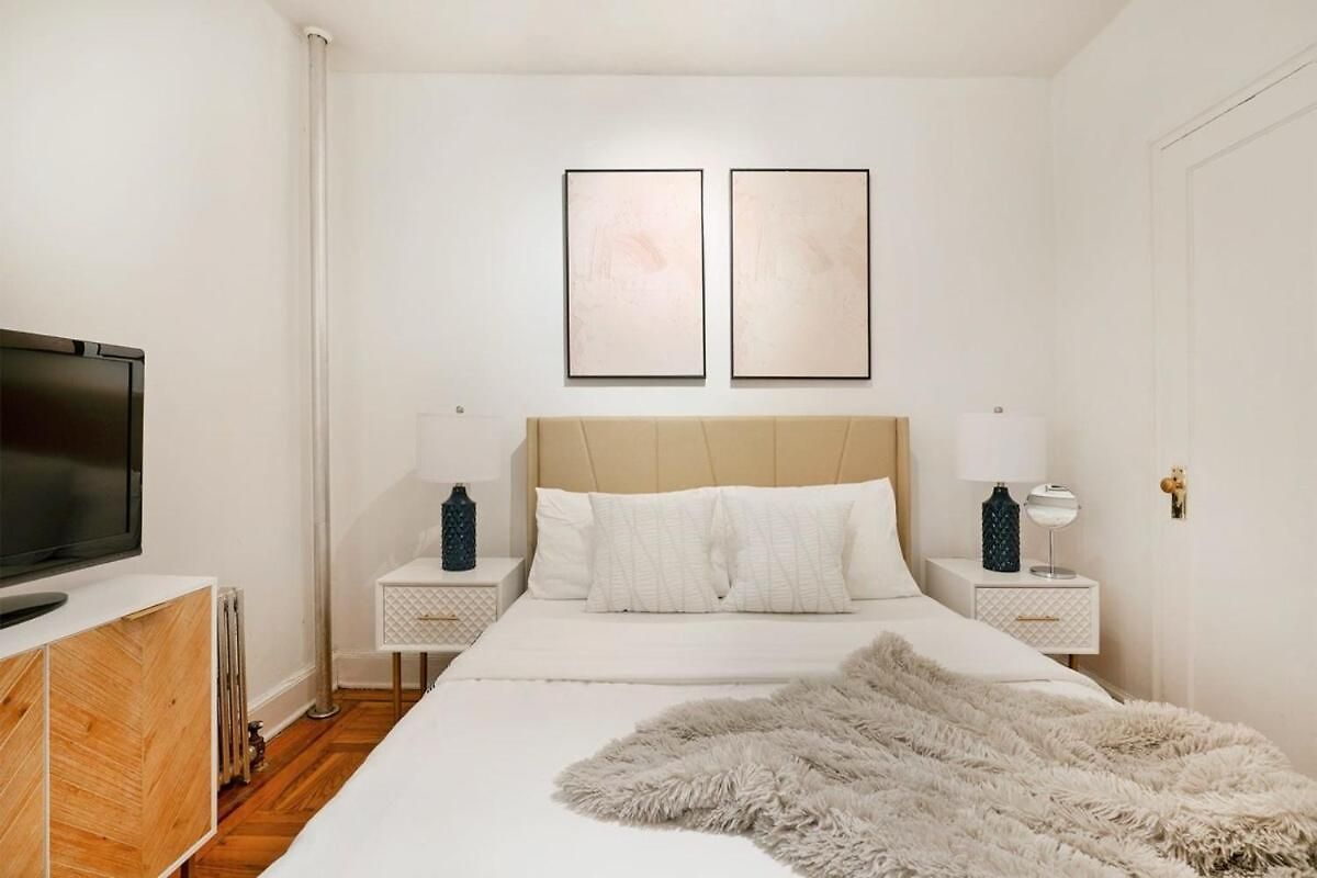 61-2a Large 1br In Upper East Side *