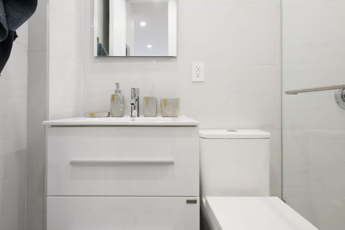 Apartment 62-3a New Prime Ues W D In Unit Walk 2 C Park