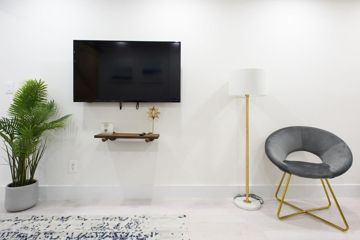 Apartment 75-3a 3br Duplex Prime Ues Wd In Unit Sleeps 6 *