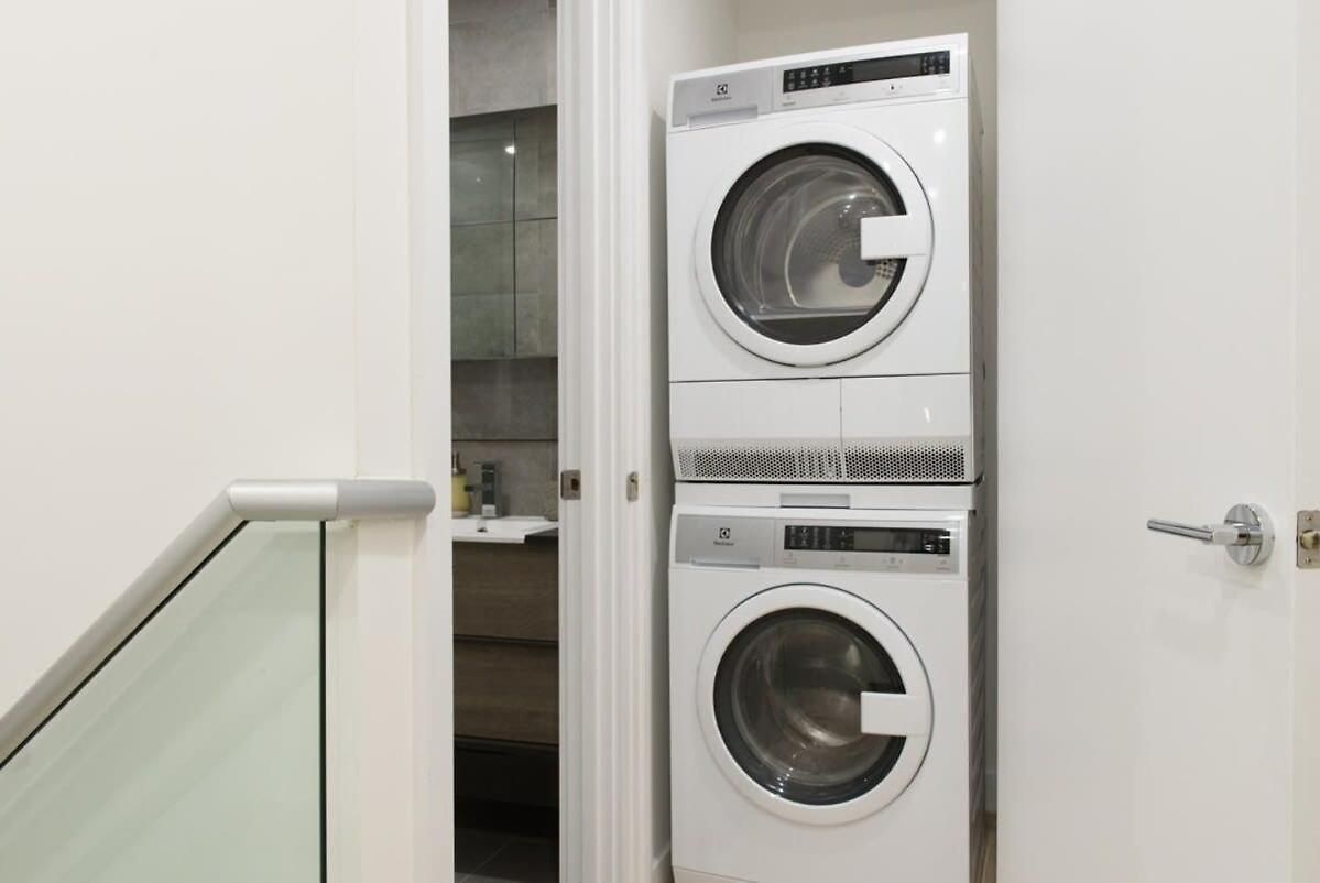 75-3b 3br Luxury Duplex Brand New &d Elevator New York