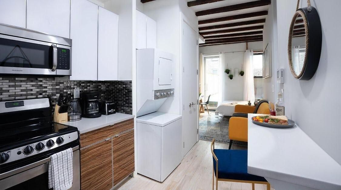 24-3 Prime Gramercy New W D Terrace New York