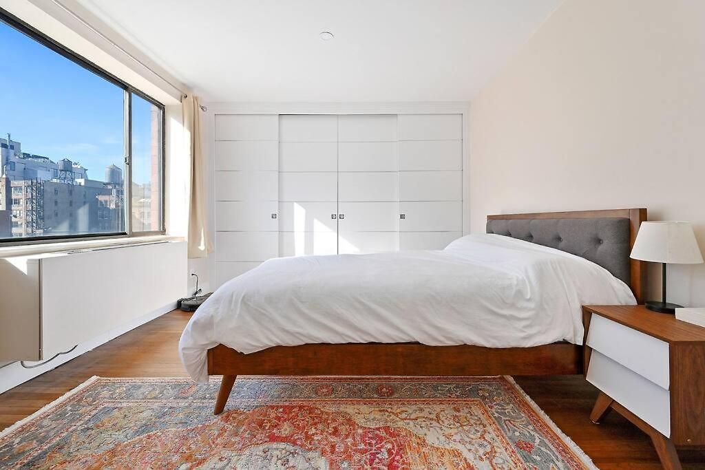 Modern One Bedroom With Private Balcony * New York