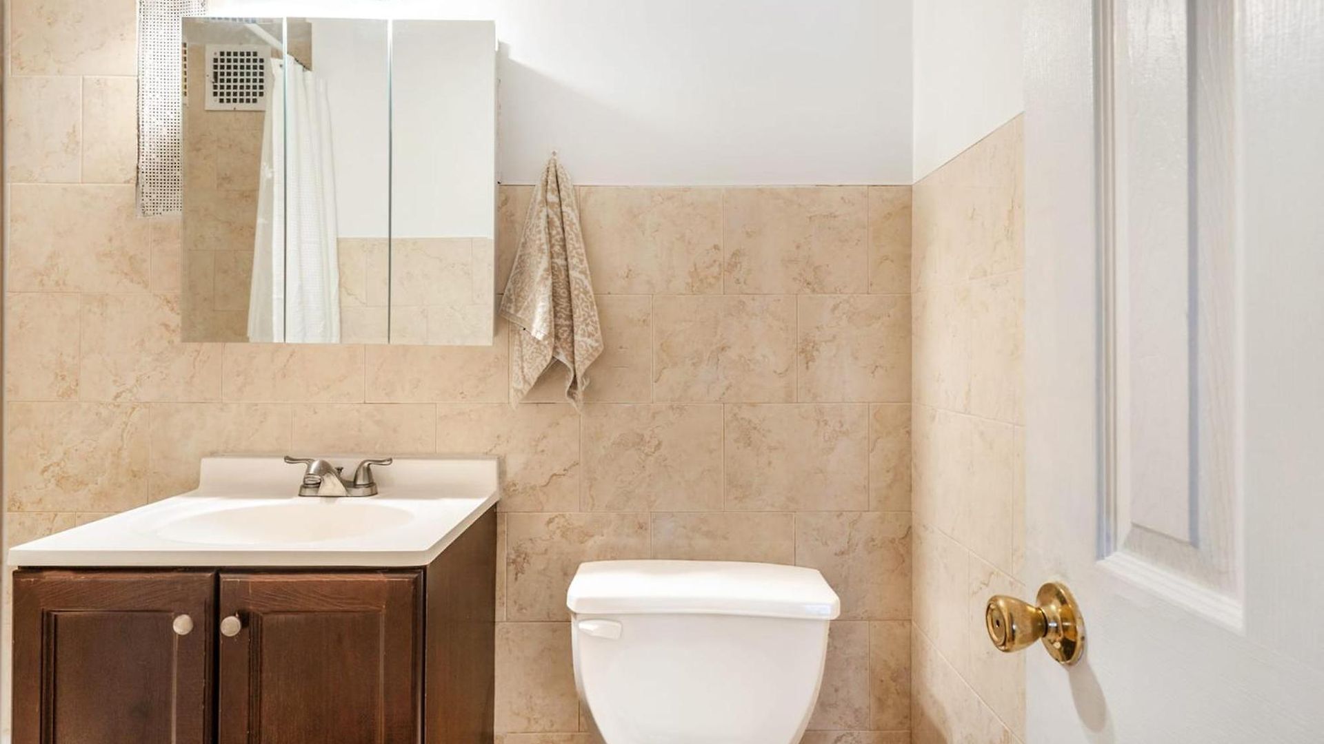 338-3b Union Square Newly Reno Sleeps 3