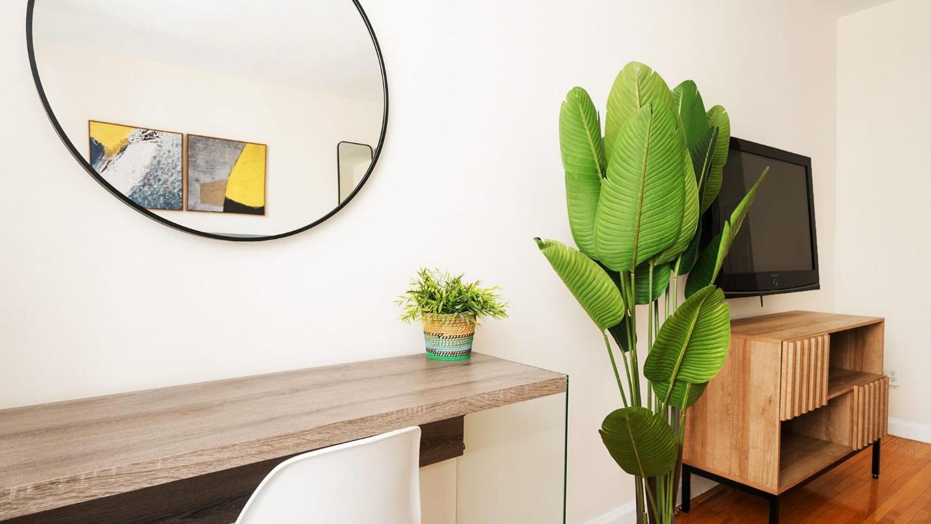 338-3b Union Square Newly Reno Sleeps 3