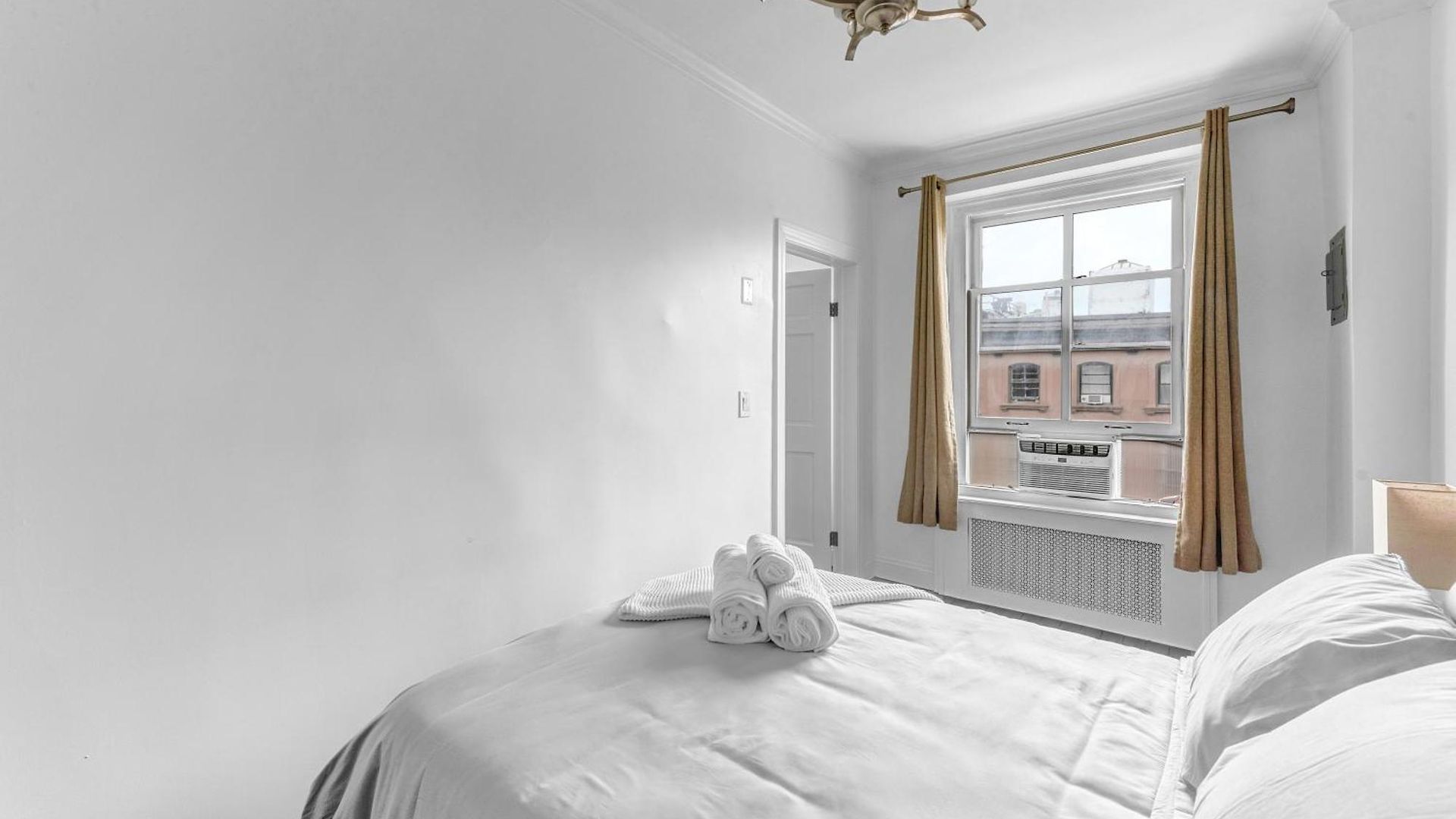 2bd Stylish Brooklyn Heights - Steps Waterfront