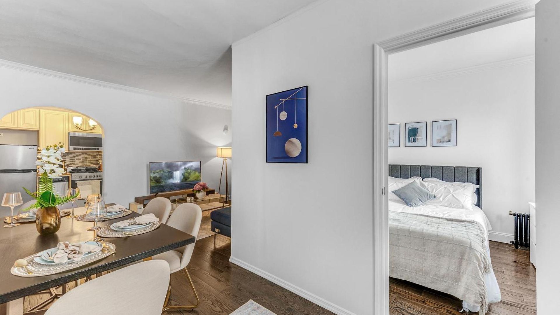 2bd Stylish Brooklyn Heights - Steps Waterfront New York