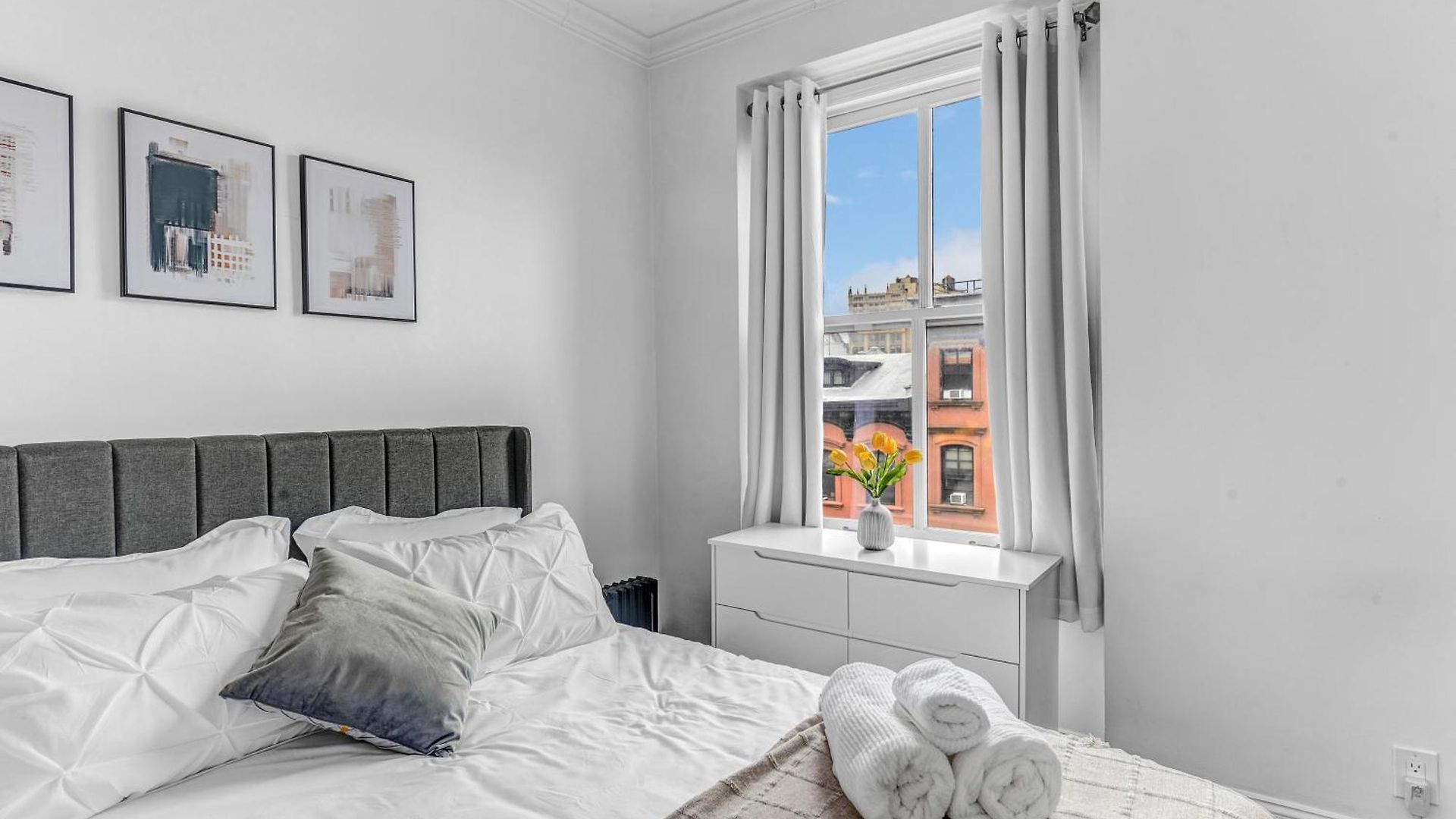 2bd Stylish Brooklyn Heights - Steps Waterfront Apartment New York