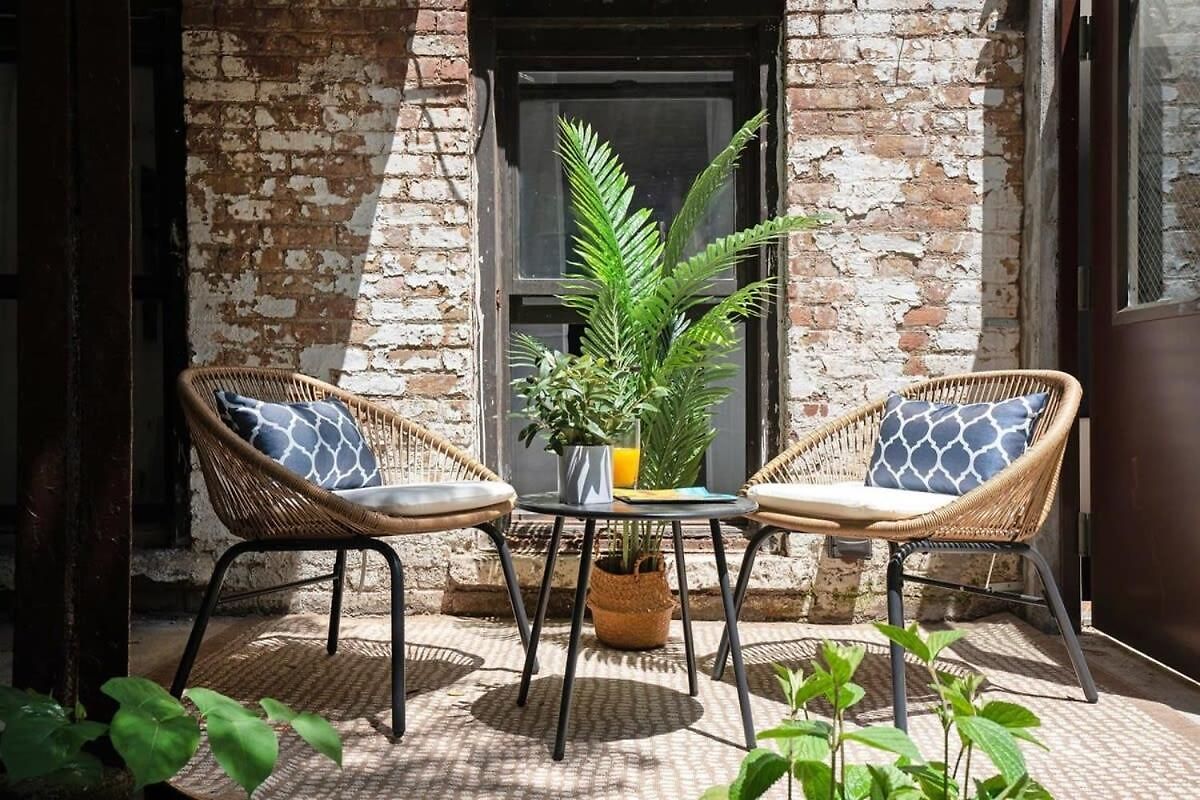 Apartment 91-1d 3br 2baths Duplex With A Private Back Yard - Gym