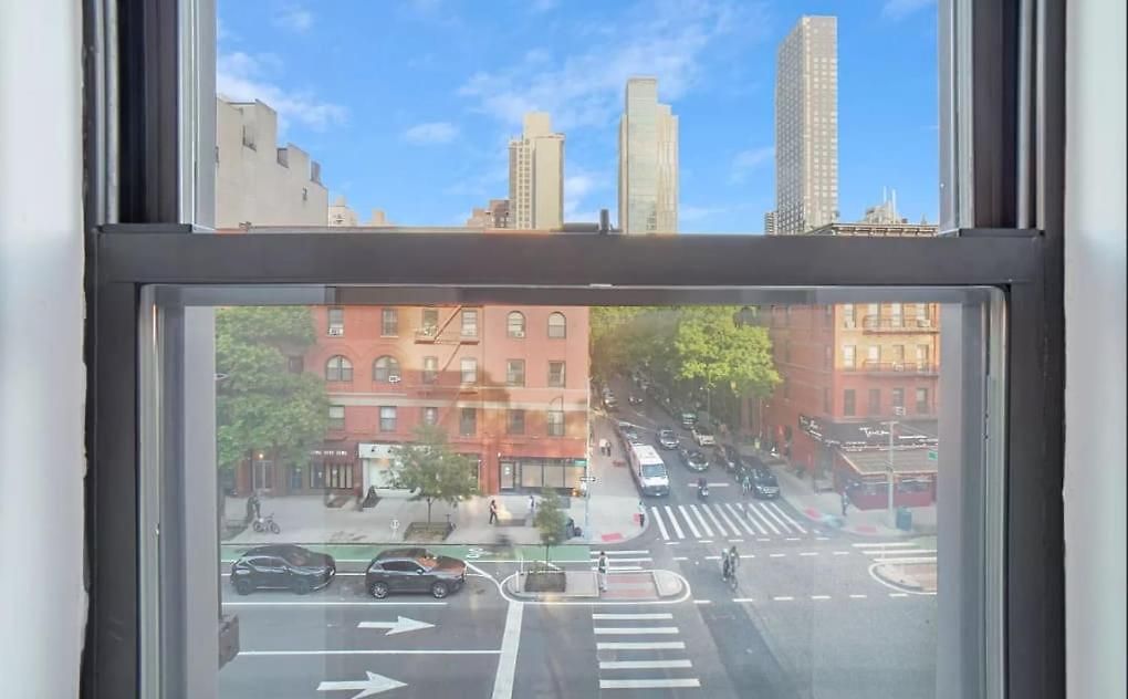 89-3fs Newly Furnished 2br 1bath Ues * New York