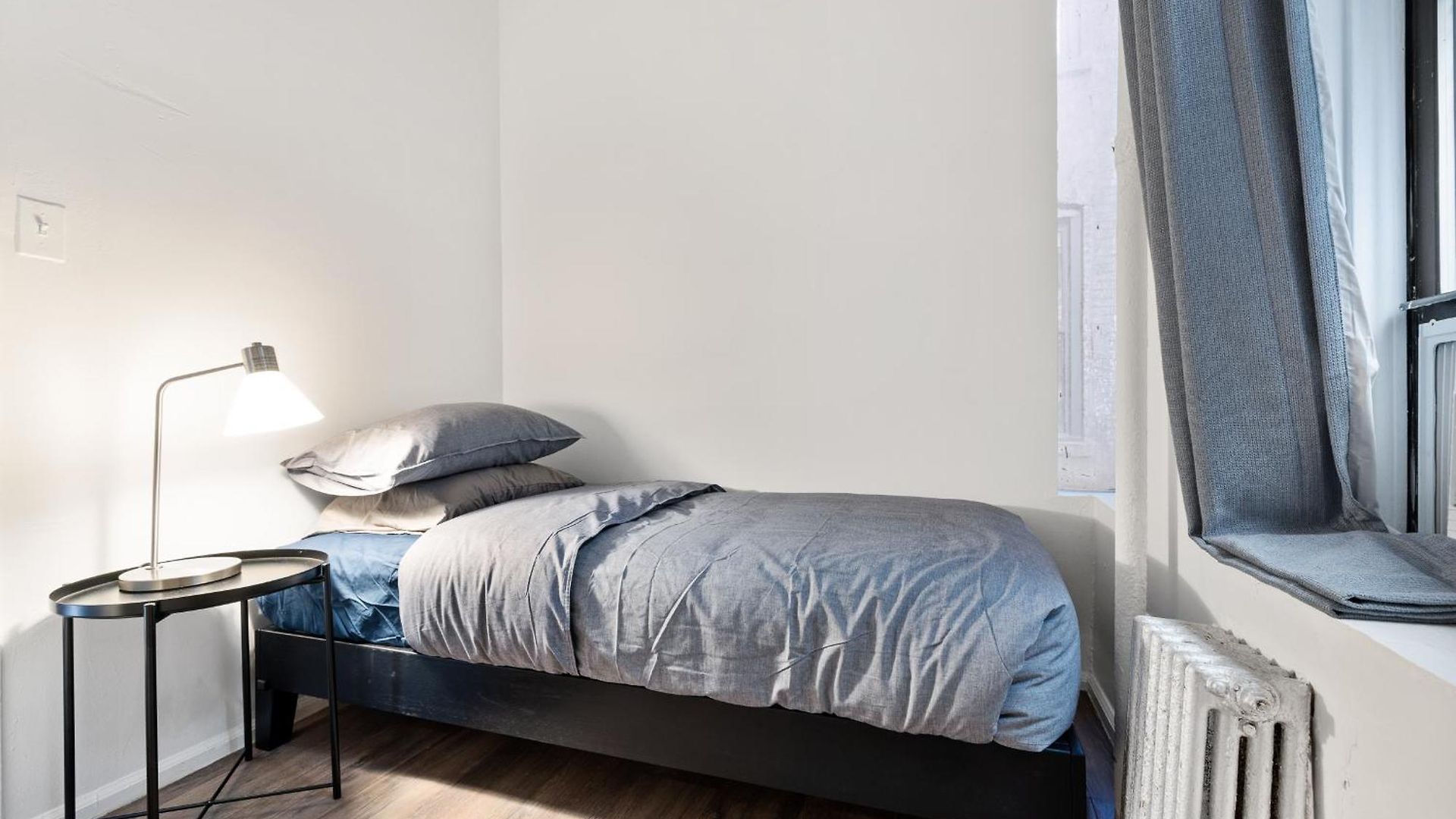 Apartment Centrally Located Manhattan ,times Square/hell's Kitchen *