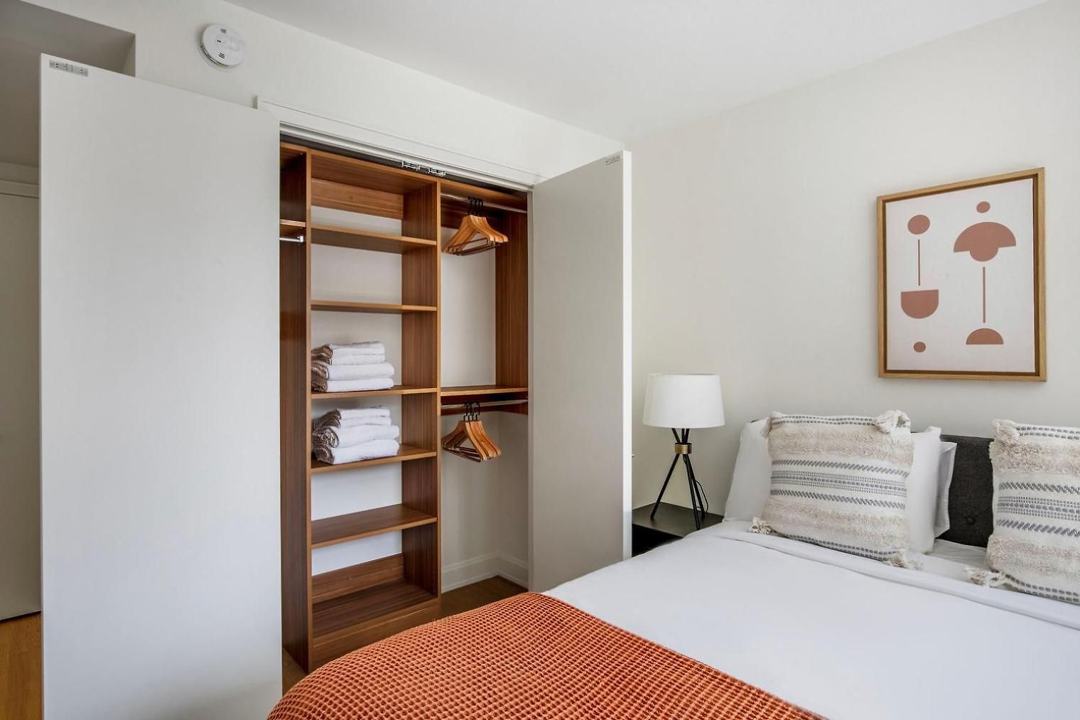 Apartment Midtown East 2br W Gym Wd Nr Parks Un Nyc-1205 *