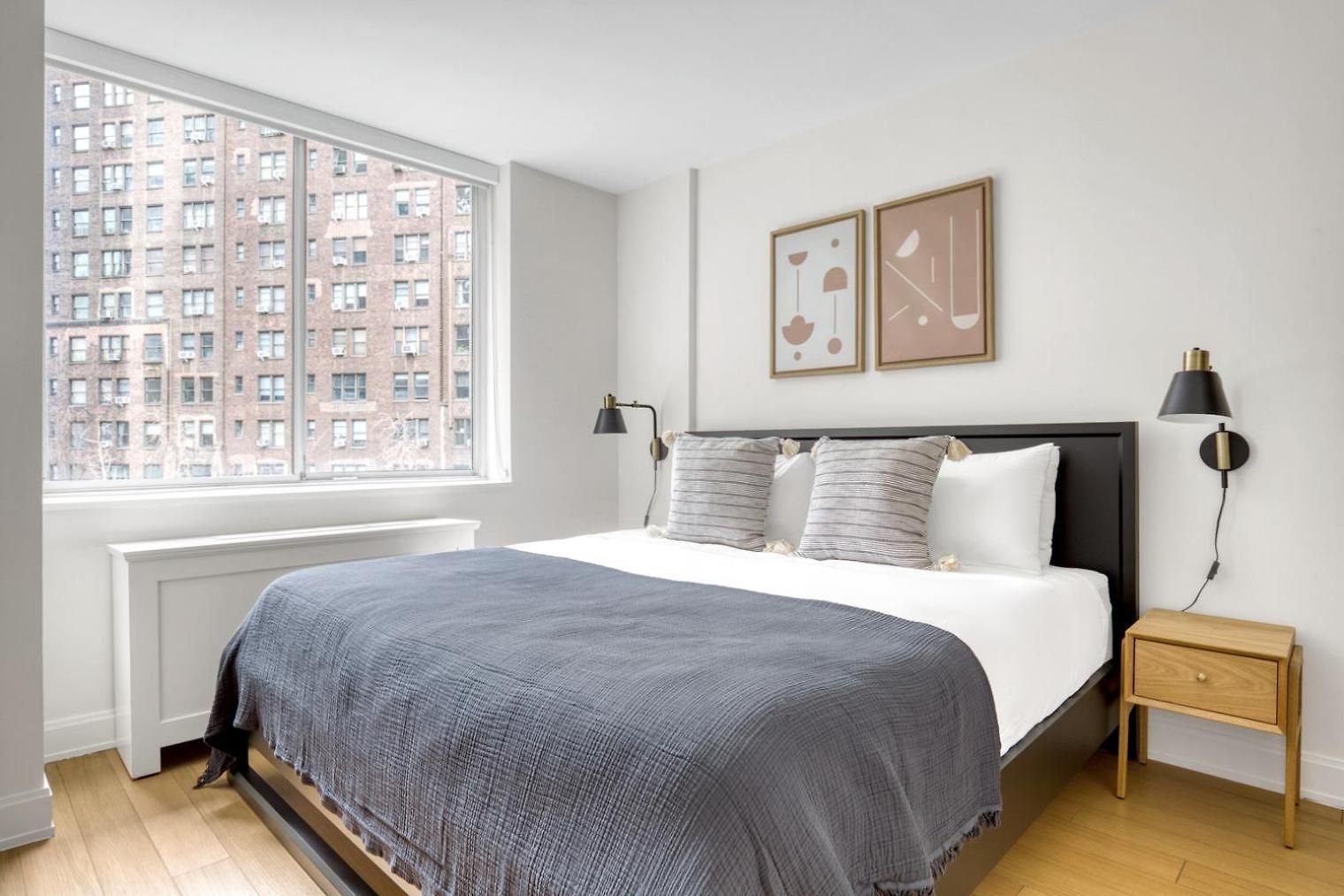 Midtown E 2br W Elevator Doorman Gym Nr Un Nyc-753 *