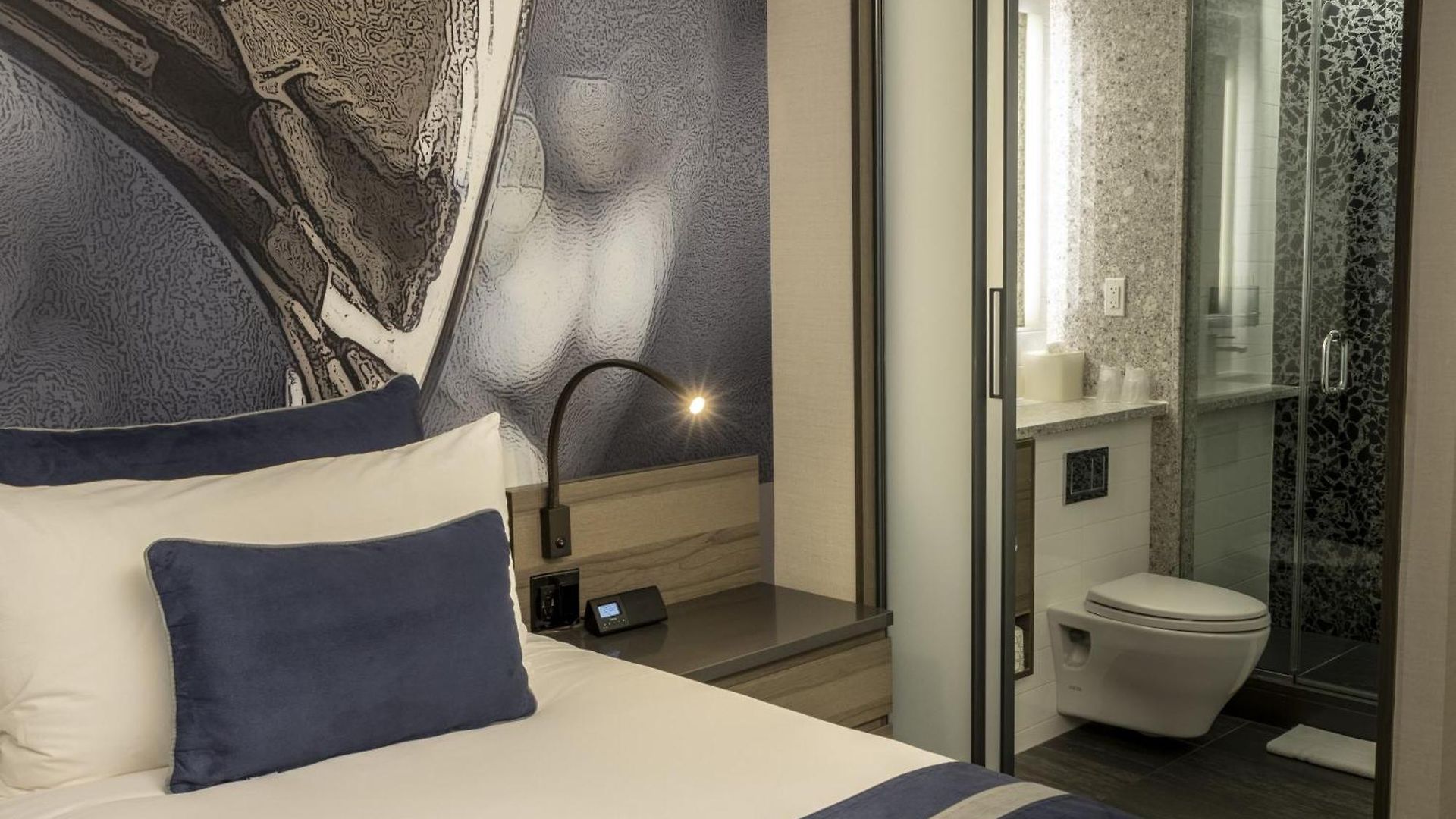 Carnegie Hotel 4*