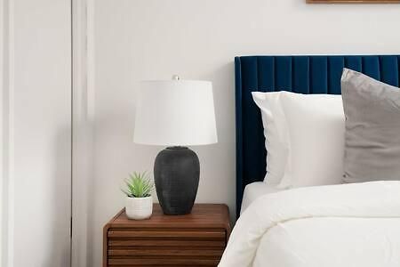 91-2a Stylish 3br 2bth With W D