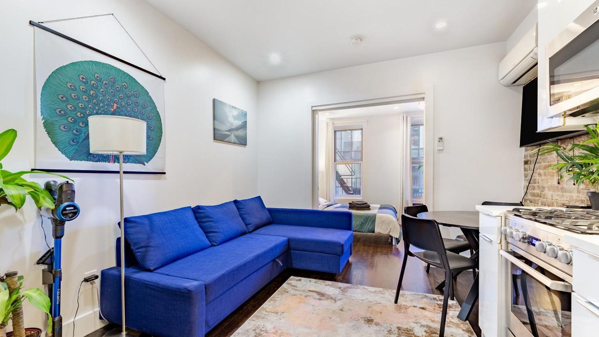 Explore The Authentic Designers 2bd In Hudson Yards