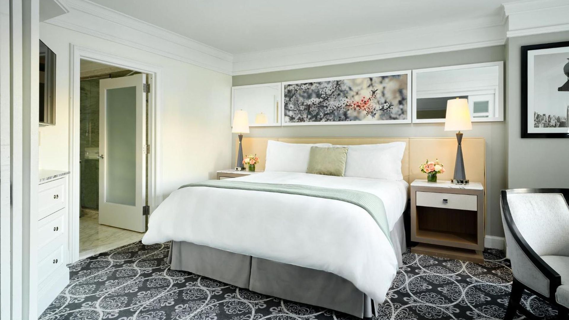 Hotel Loews Regency