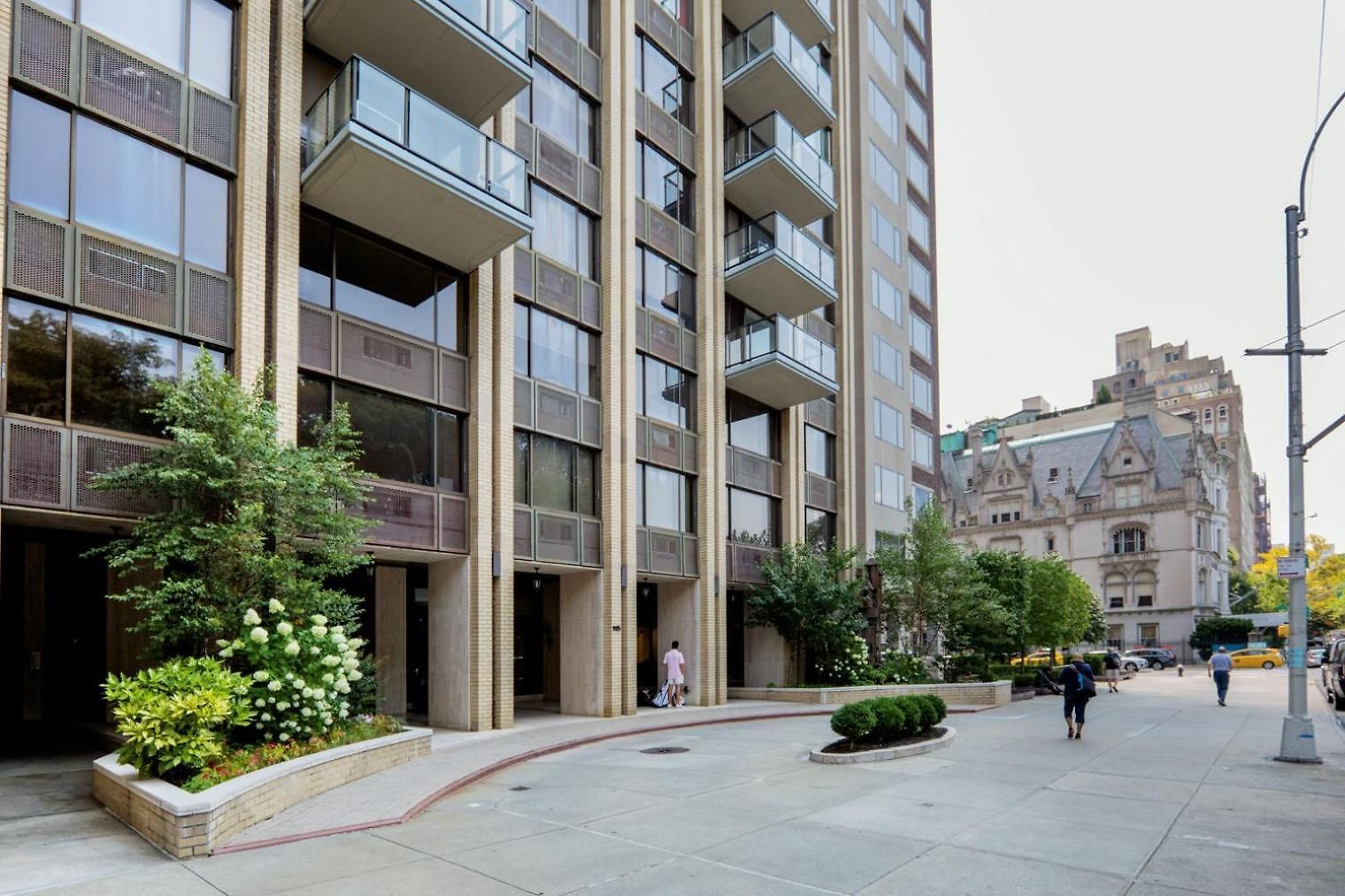 Blueground Ues Gym Balcony Nr Park Nyc-1404 New York
