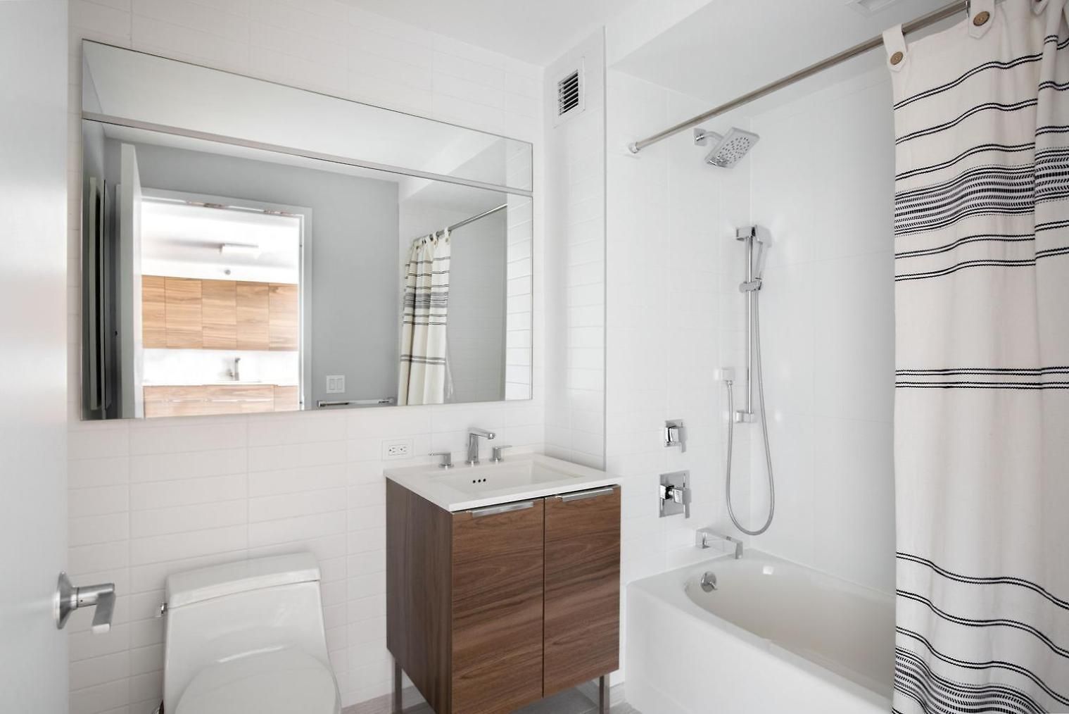 Les 2br W Doorman Gym Outdoor Space Elevator Nyc-1265 *