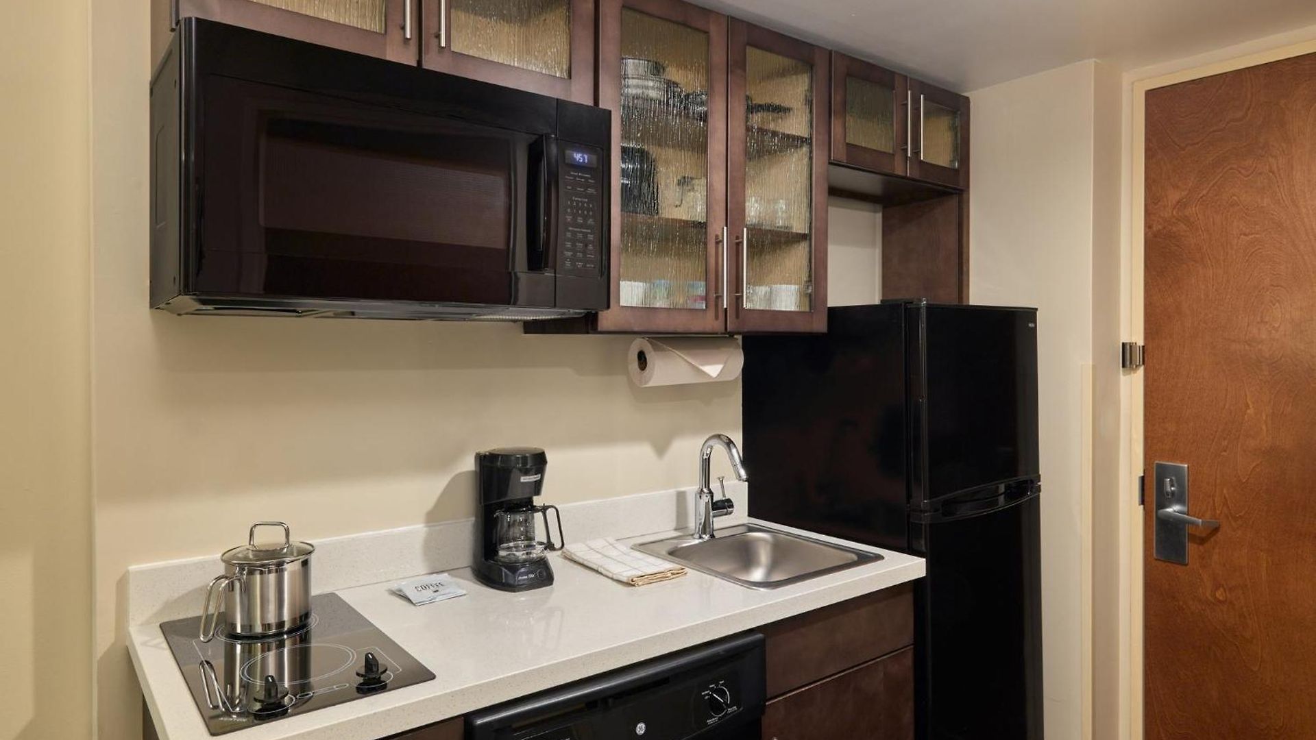 Candlewood Nyc -times Square By Ihg Hotel 3*