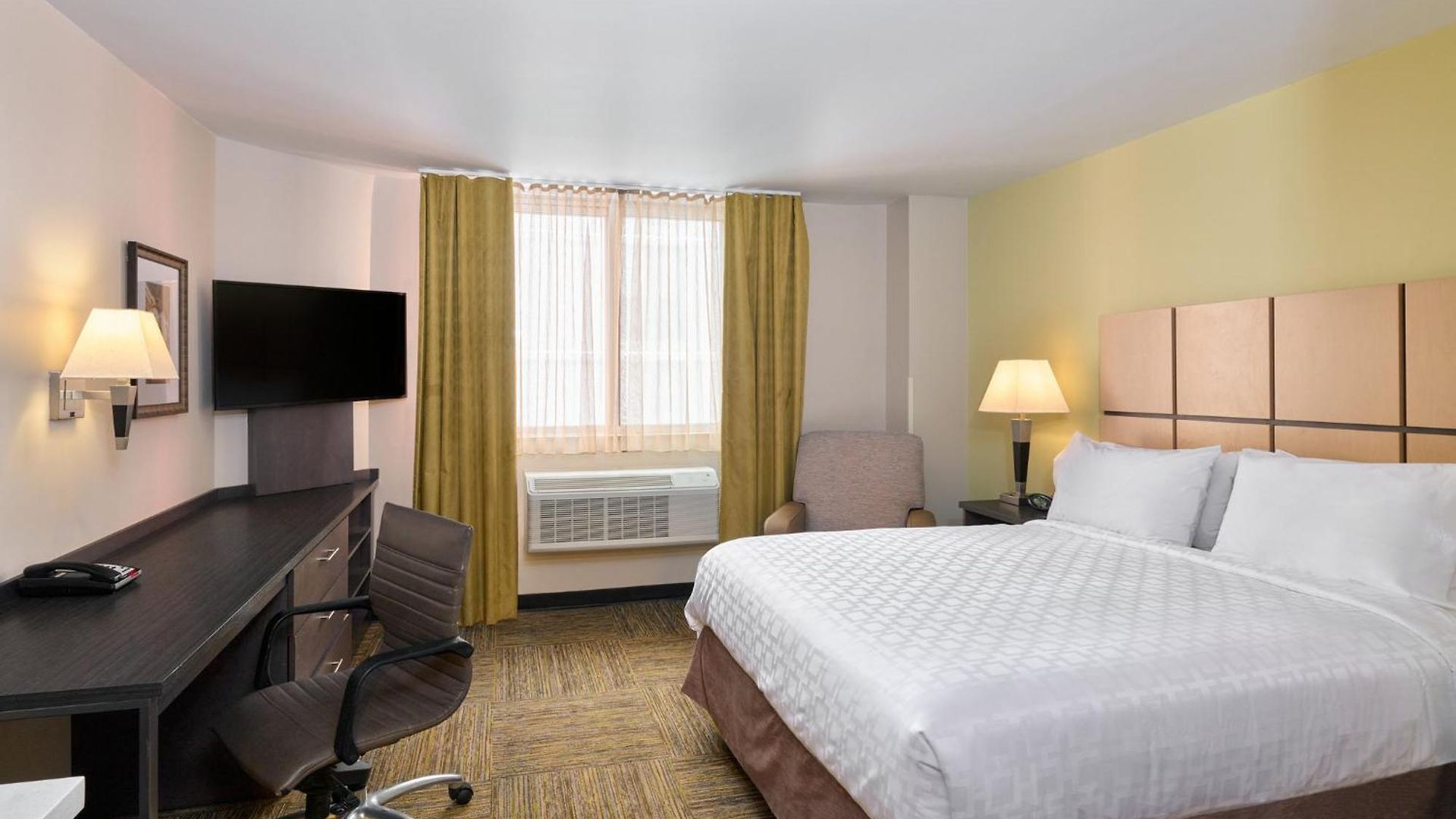 Candlewood Nyc -times Square By Ihg 3*