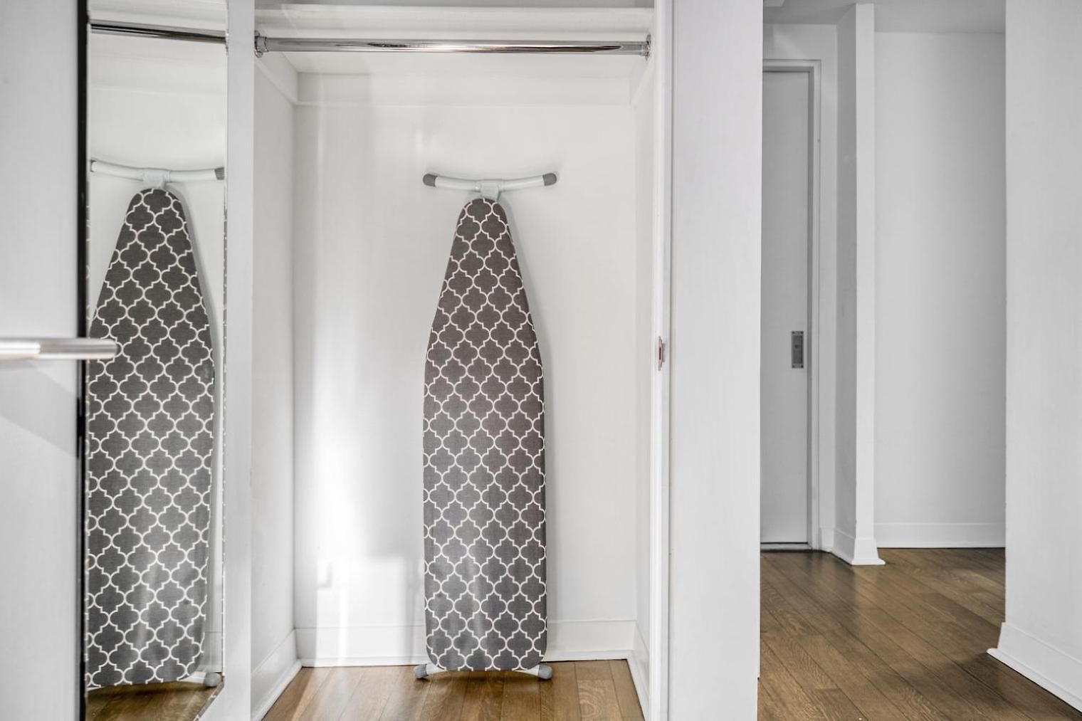 E Village 1br W Gym Wd Doorman Nr Union Sq Nyc-278 New York