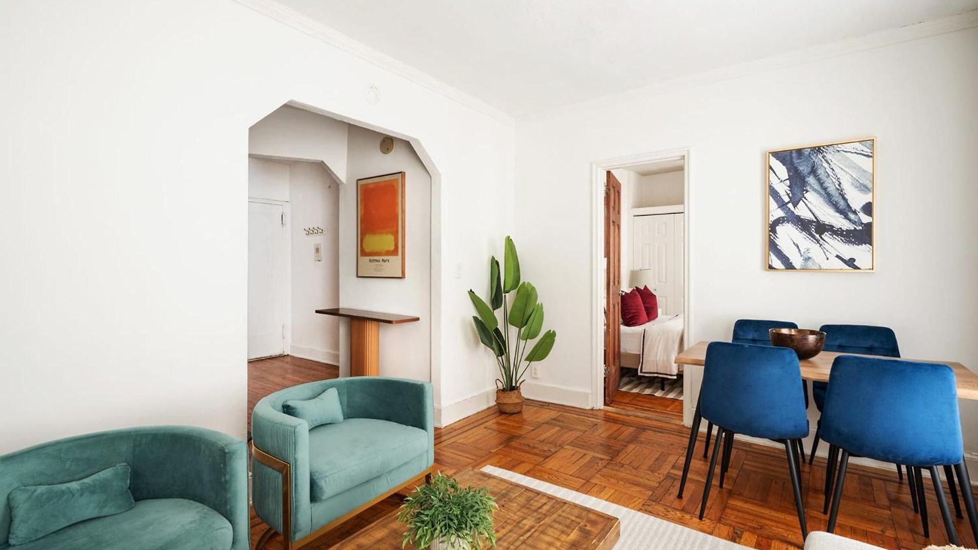 61-2c Prime Ues 2br Newly Furnished Value *