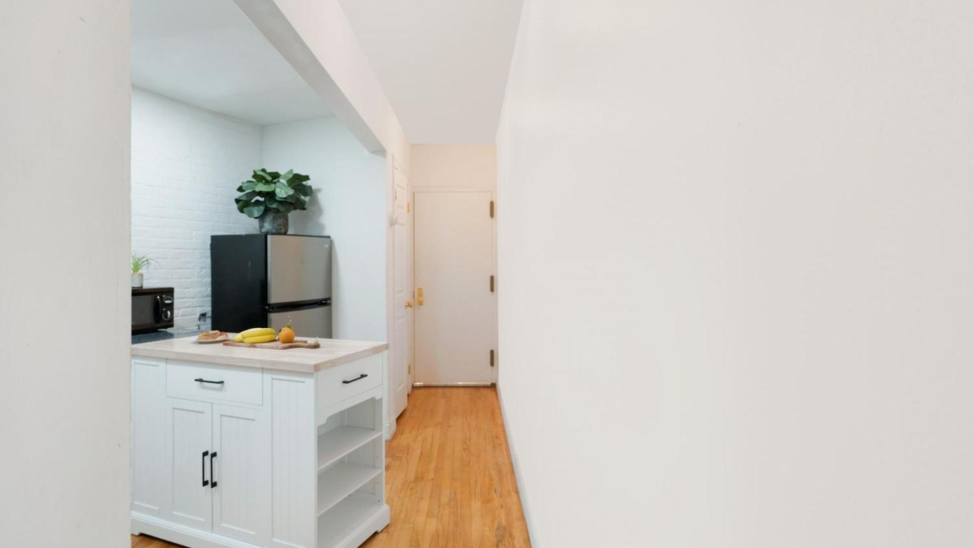 139-2w Prime West Village Furnished 2br Value New York
