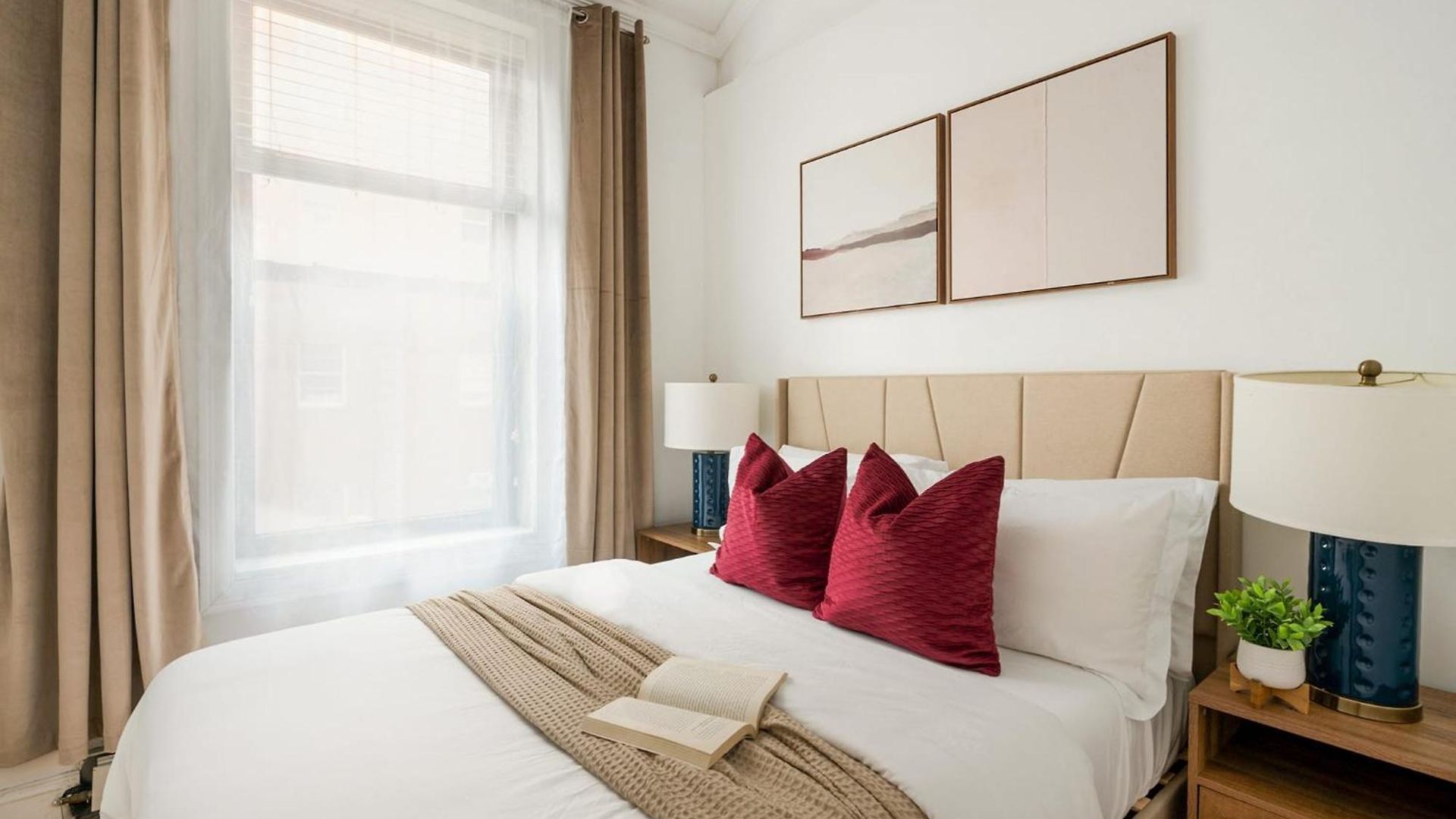 139-2w Prime West Village Furnished 2br Value Apartment *