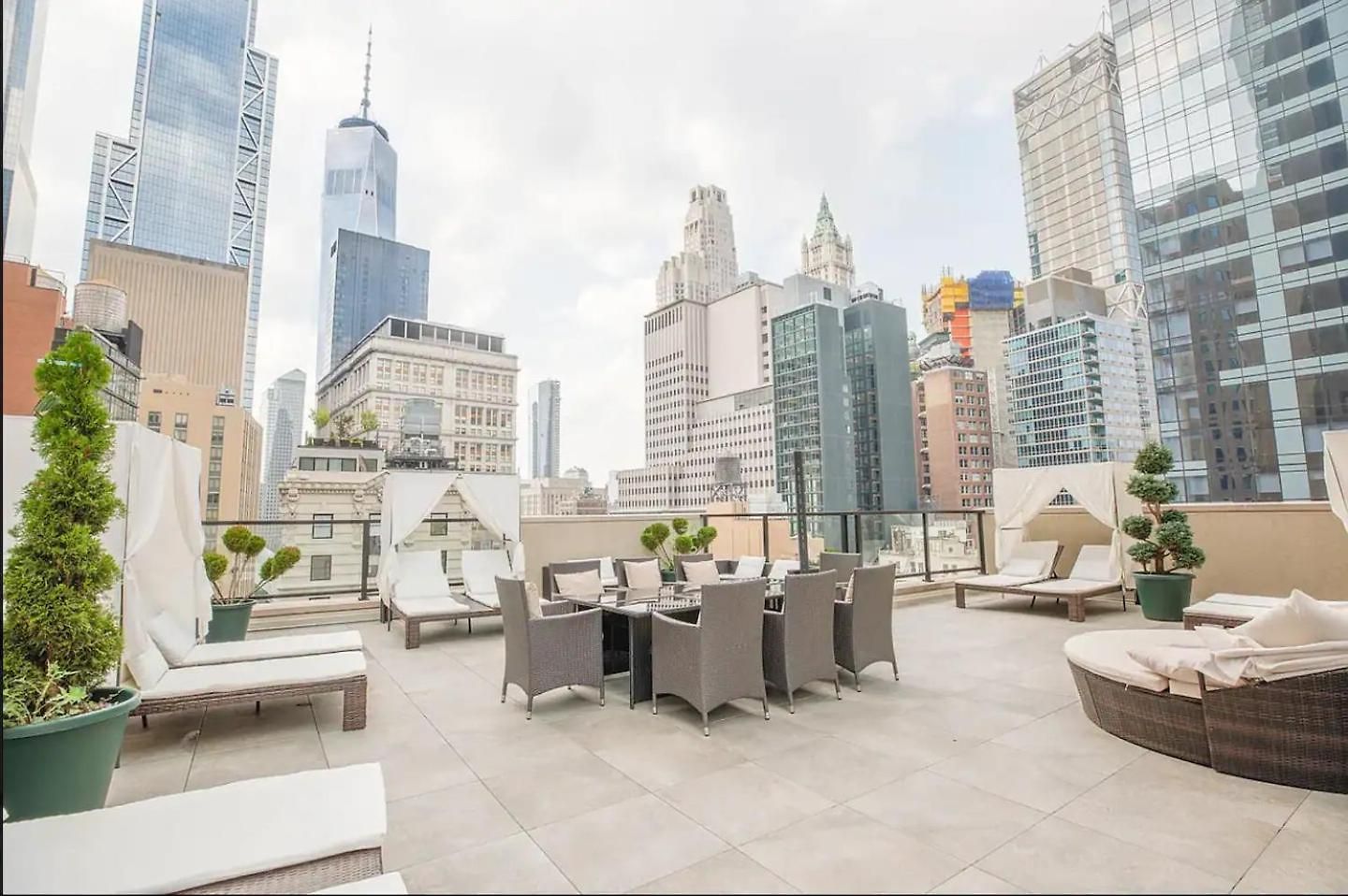 Luxury 2bd Nr St Gym Rooftop W/d *
