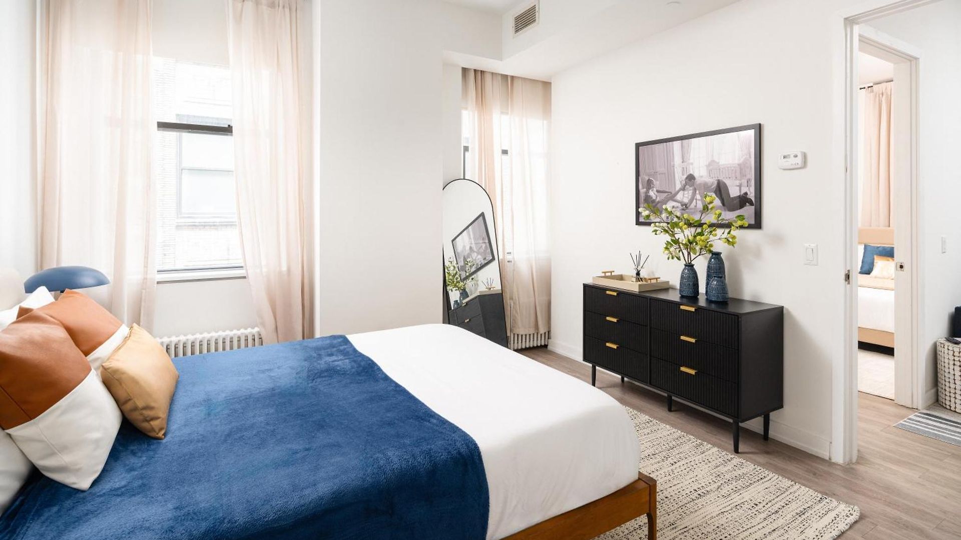 Luxury 2bd Nr St Gym Rooftop W/d * New York