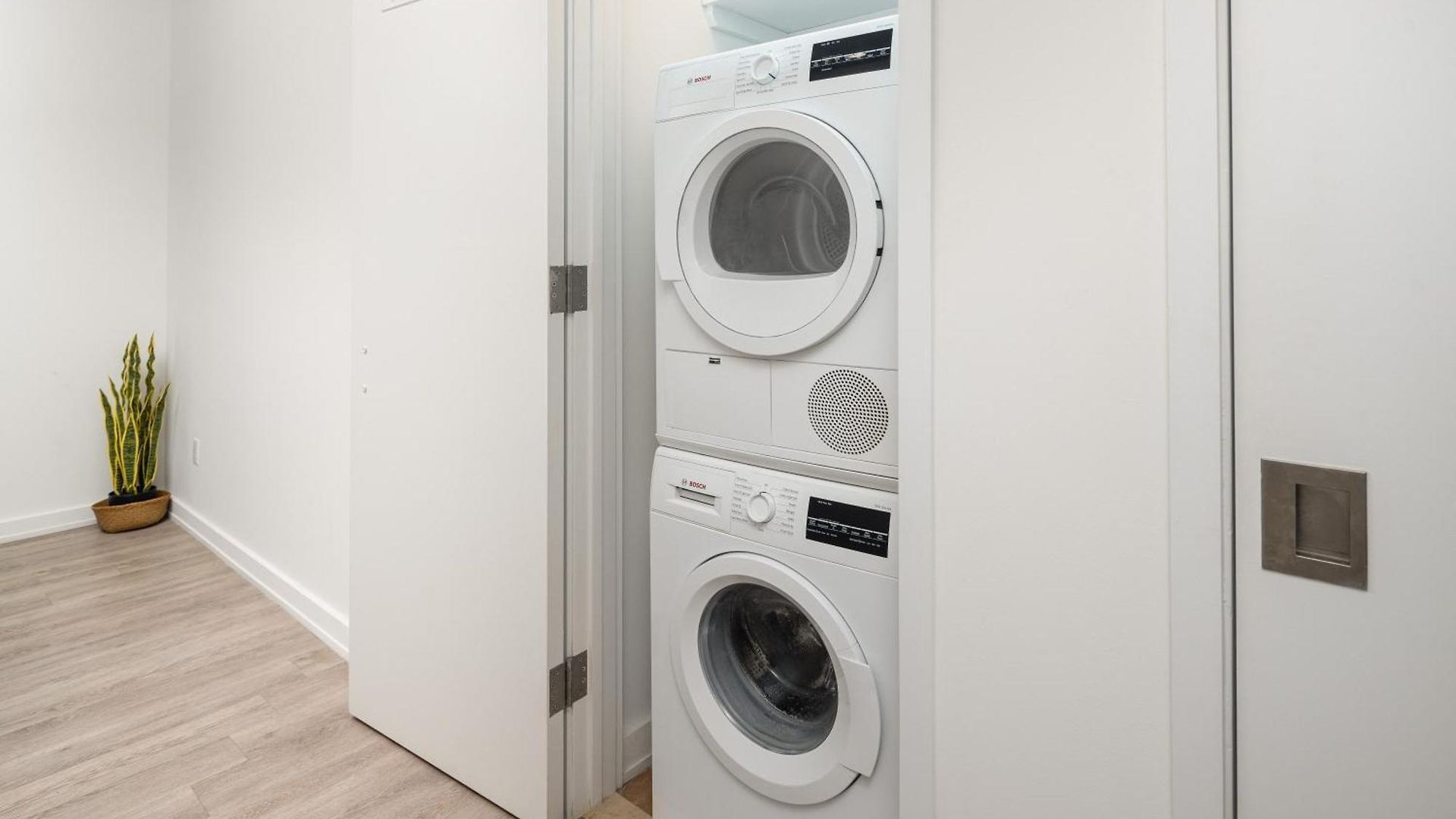 Apartment Luxury 2bd Nr St Gym Rooftop W/d *