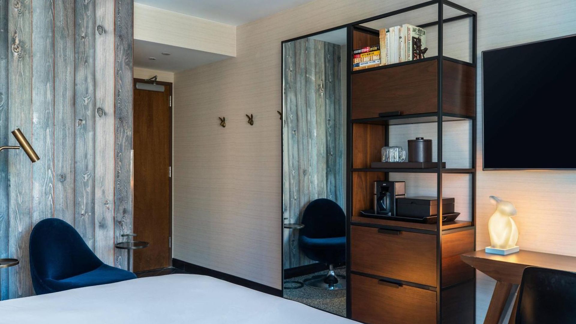 Hotel Renaissance Chelsea New York