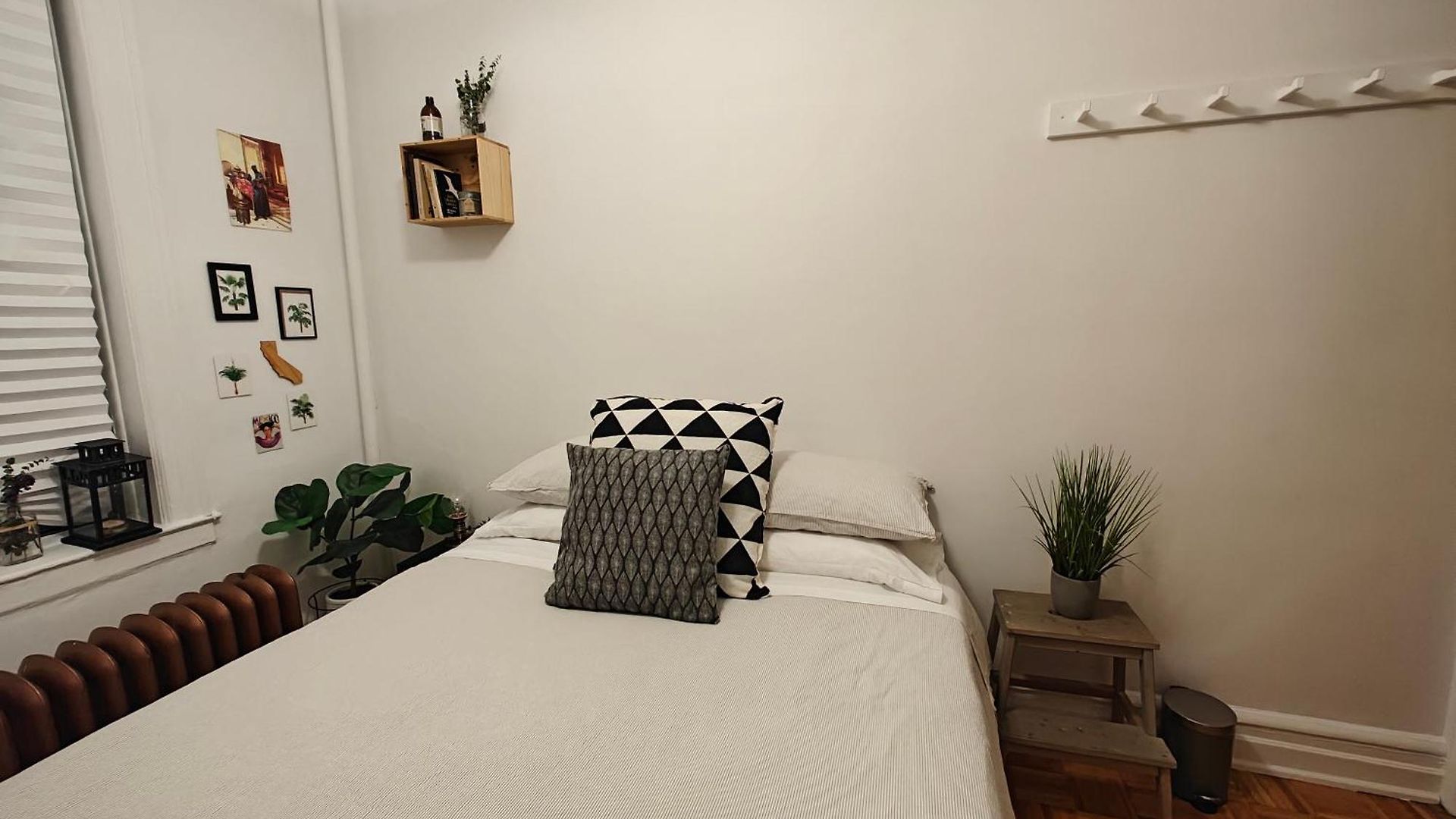 Two Bedroom Excellent Location Apartment