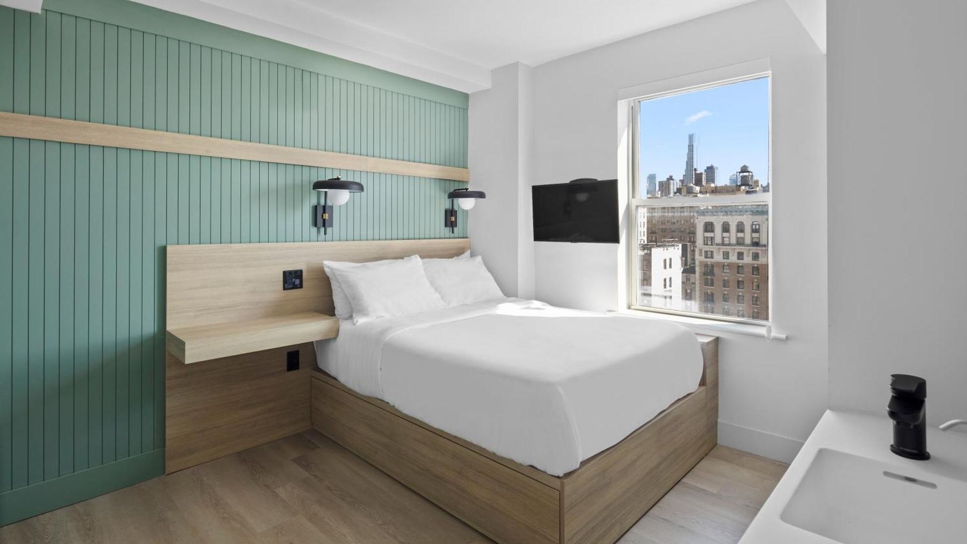 Riverside Tower 2* New York