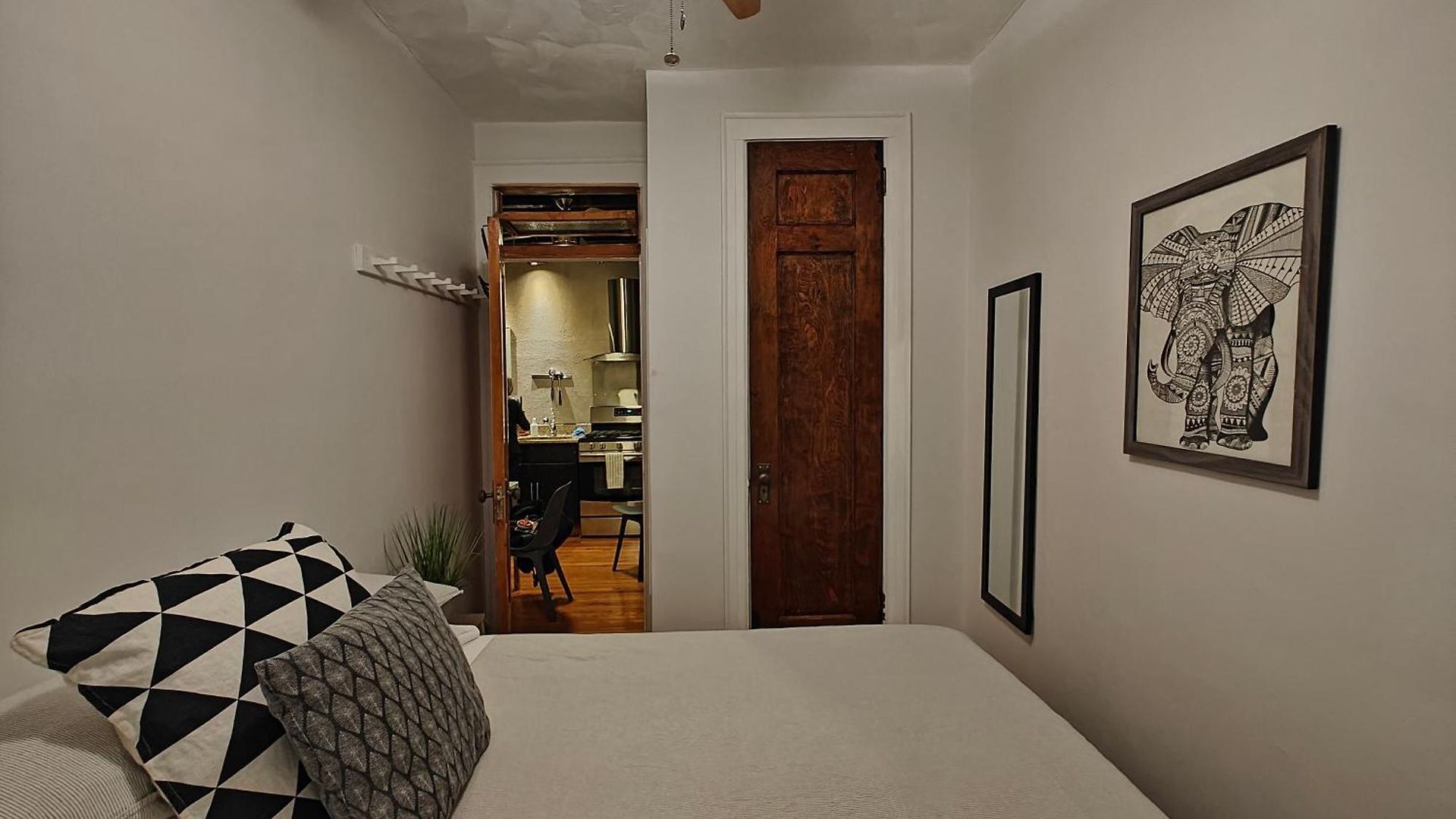 Two Bedroom Excellent Location Apartment