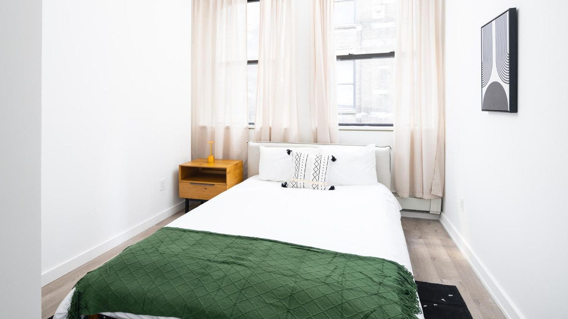 Spacious Luxury 2bd Downtown Gym W/d Doorman New York