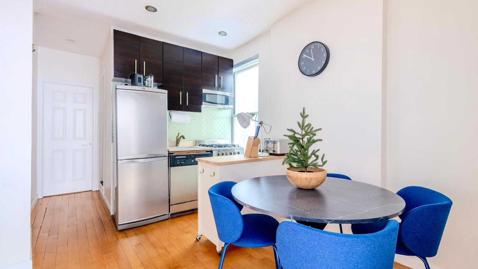 Apartment Brand New 2bd In Lower Manhattan *