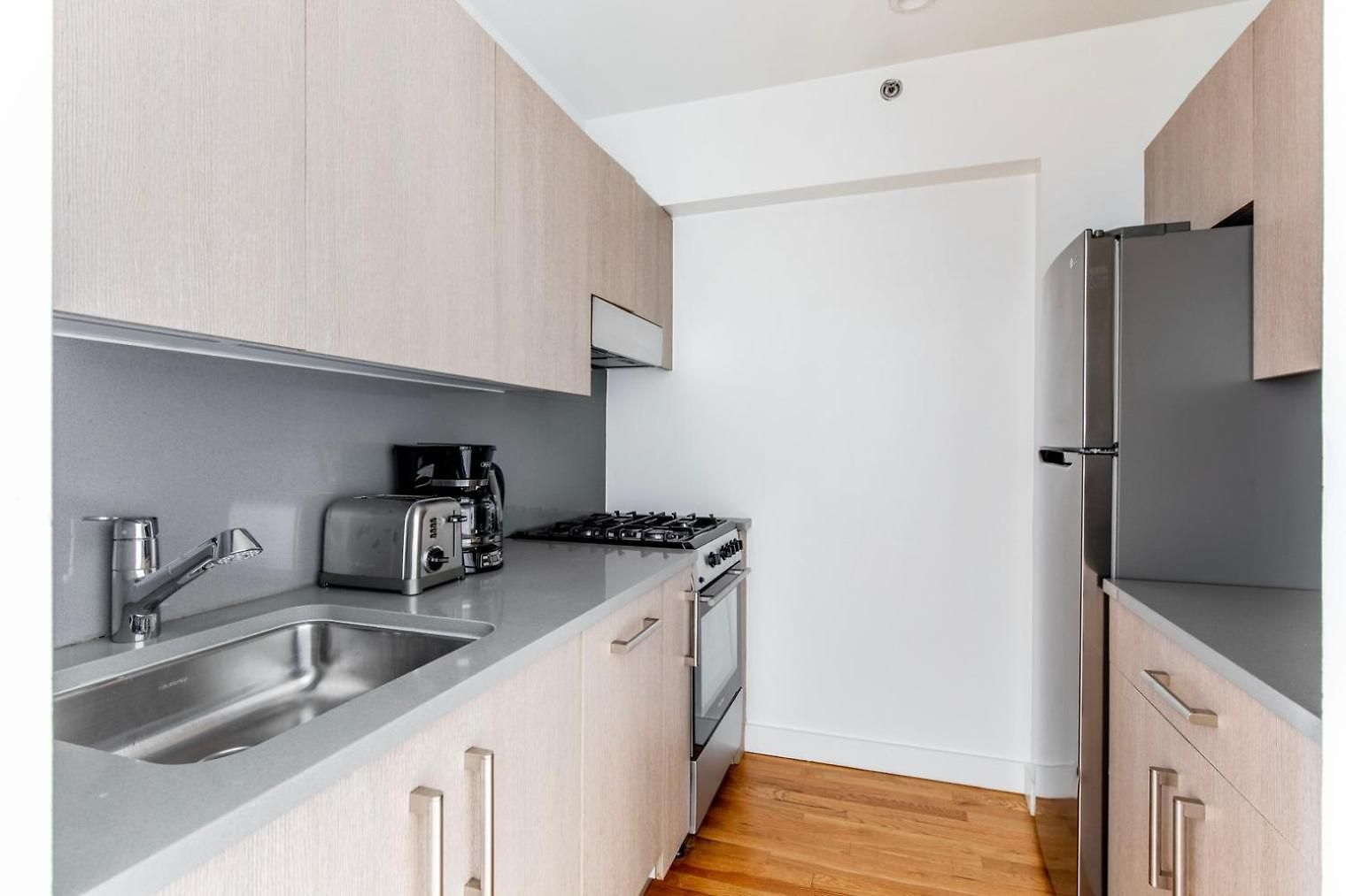 Chelsea 1br W Doorman Gym Nr Flatiron Nyc-1320 * New York