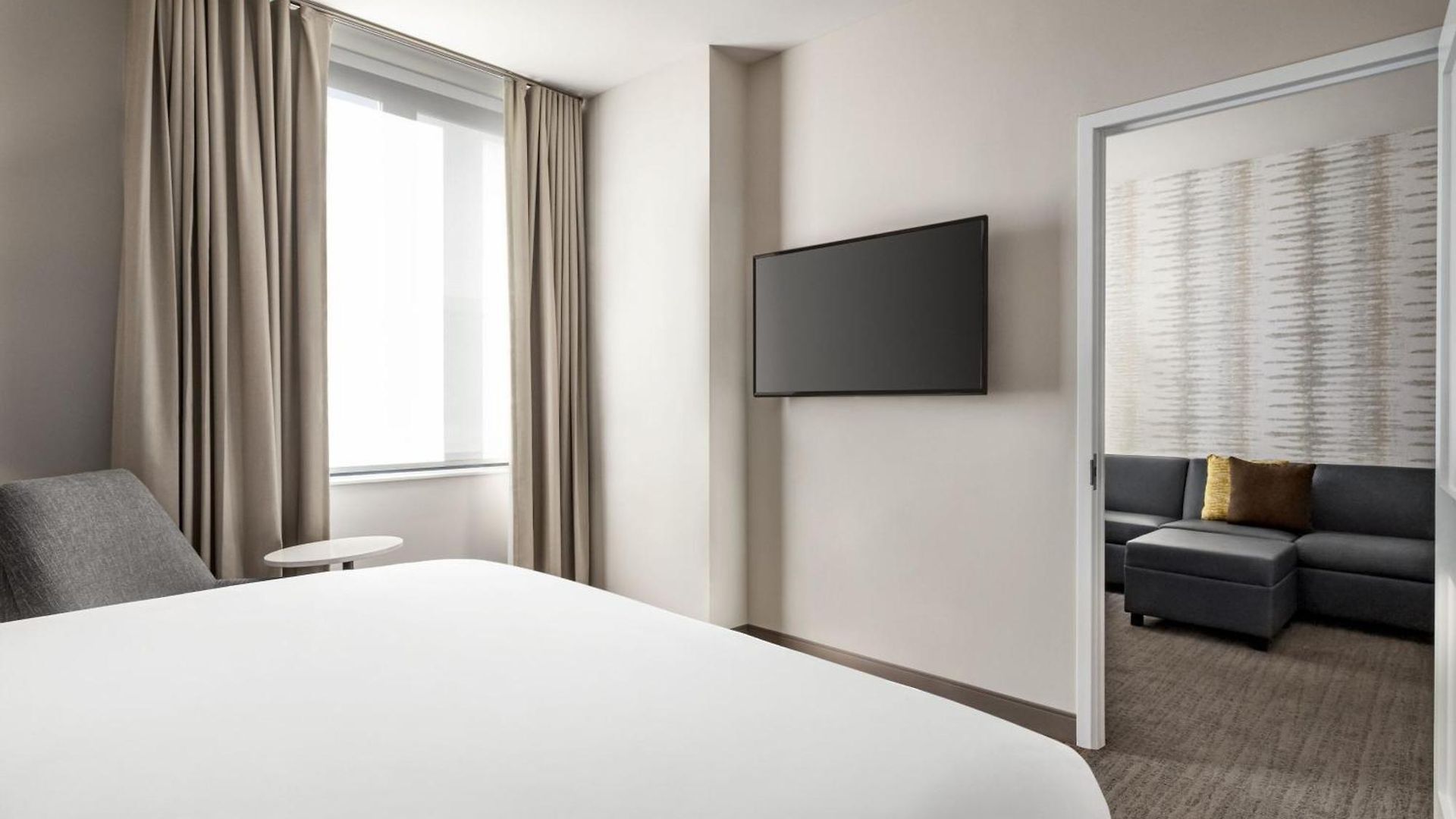 By Marriott Jfk Airport