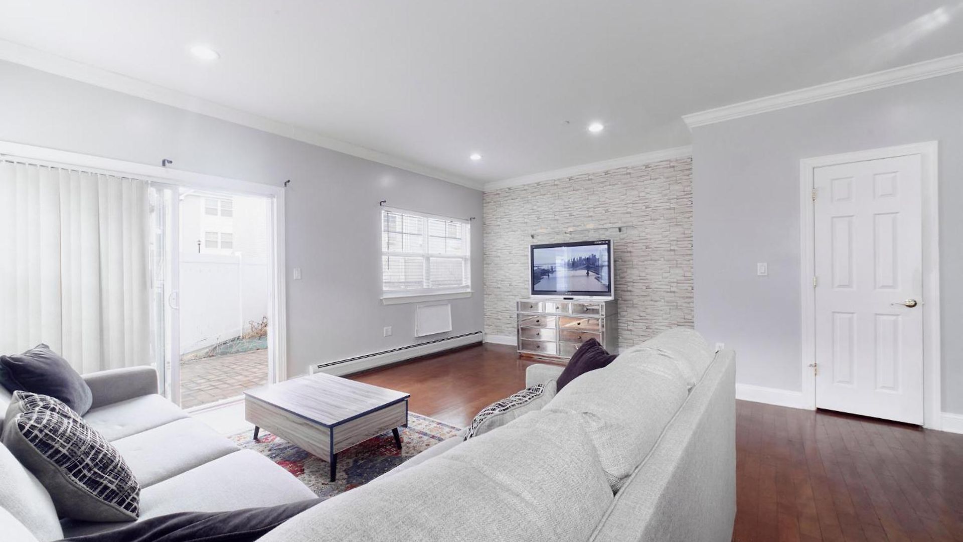 Hotel Waterfront Gem Duplex 3 Bedroom 2floor In Whitestone Bronx Free Parking