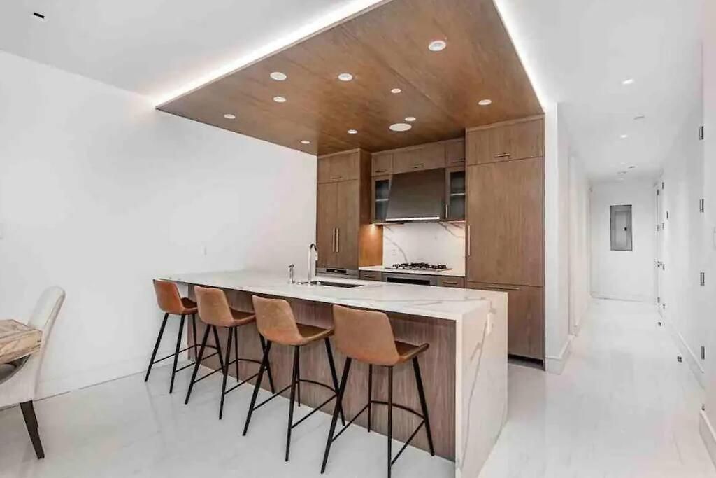 Luxurious Soho Apartment~ 2 Bedroom 2 Bathroom * New York