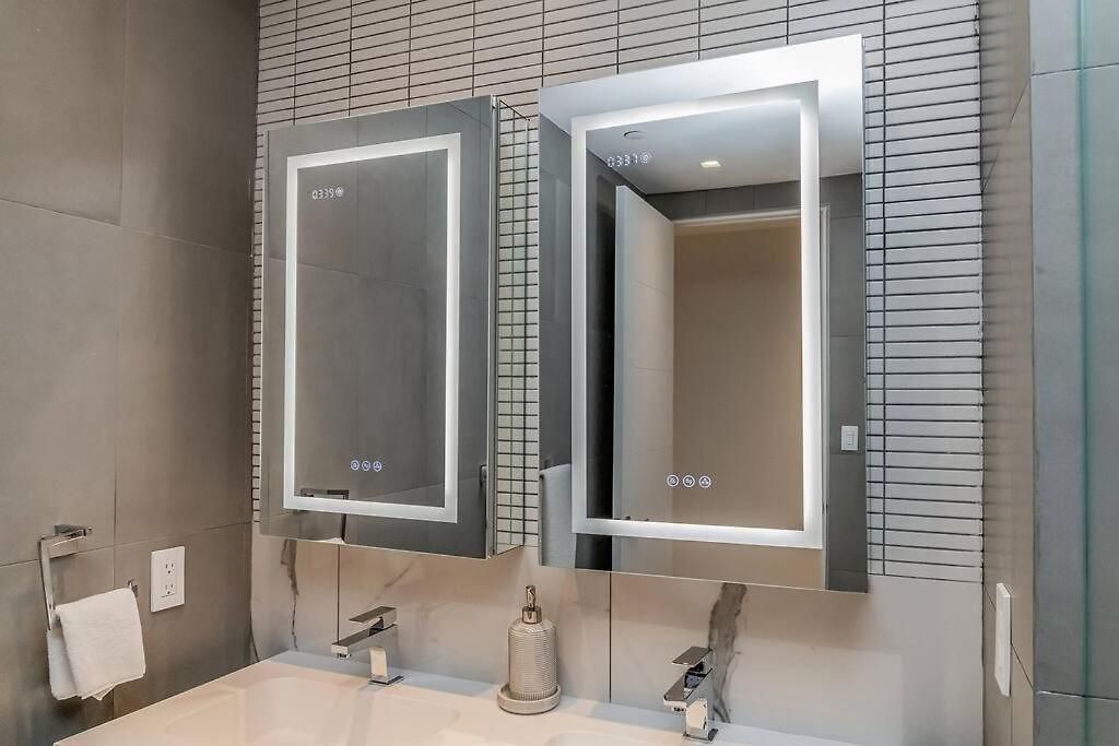 Luxurious Soho Apartment~ 2 Bedroom 2 Bathroom *