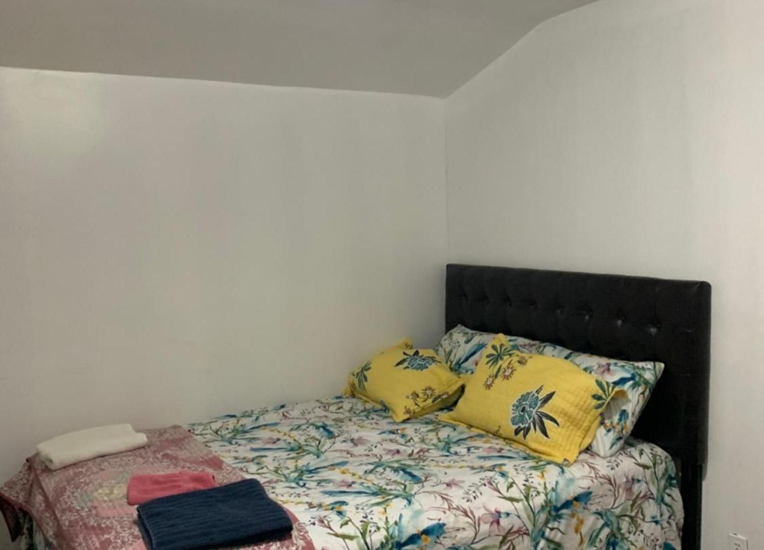 Bangaly Newyork Guest house New York