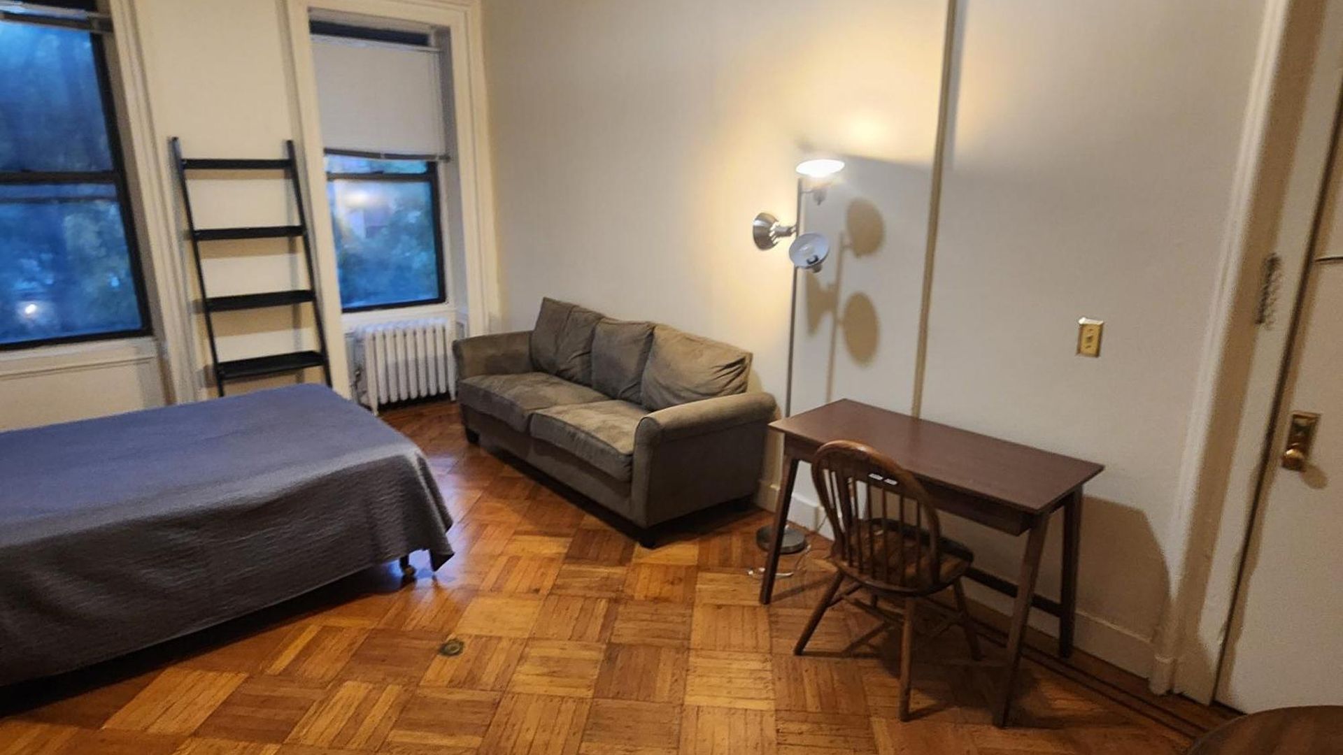 2 Guest house