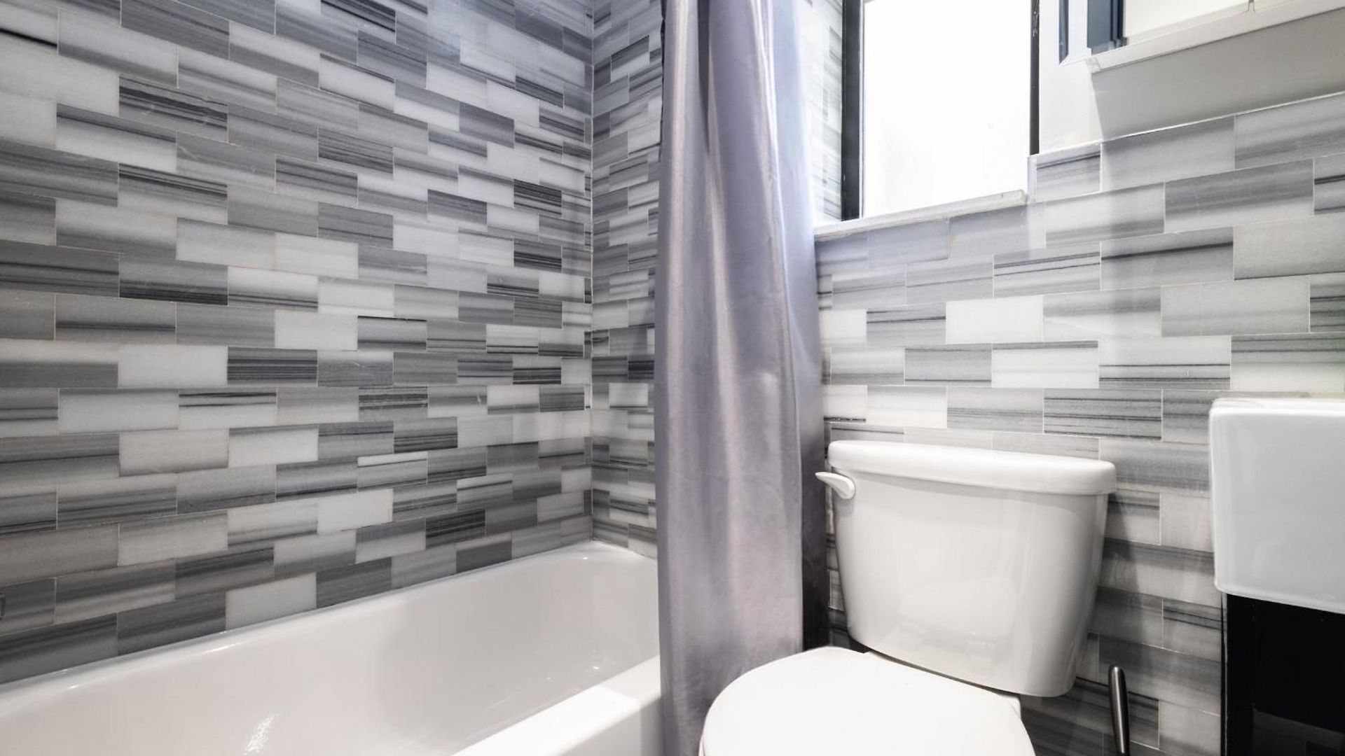 Gorgeous 4bd In The Heart Of Nyc Apartment