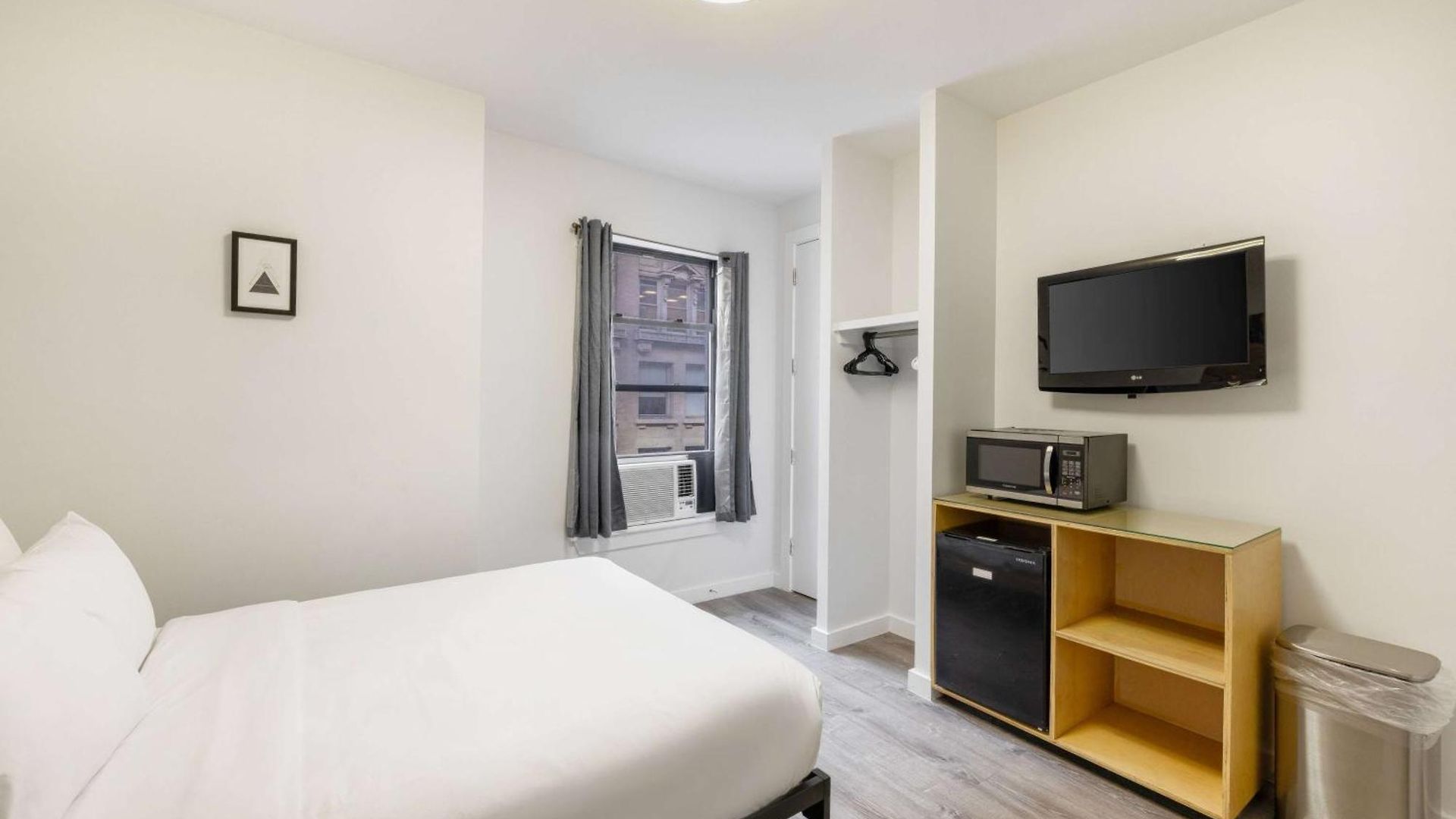 27 By Luxurban 3* New York