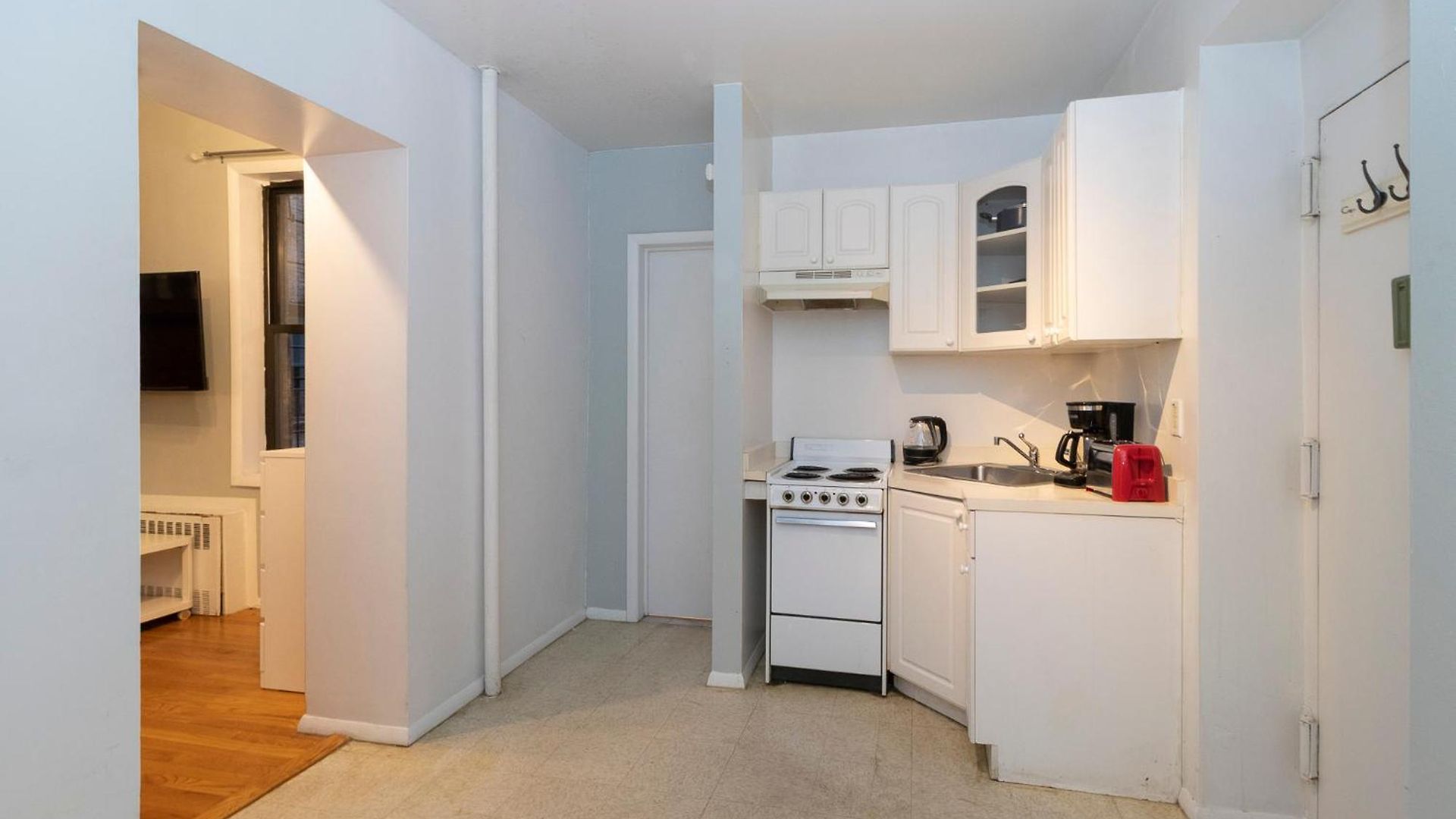 The Upper East Side Monthly New York